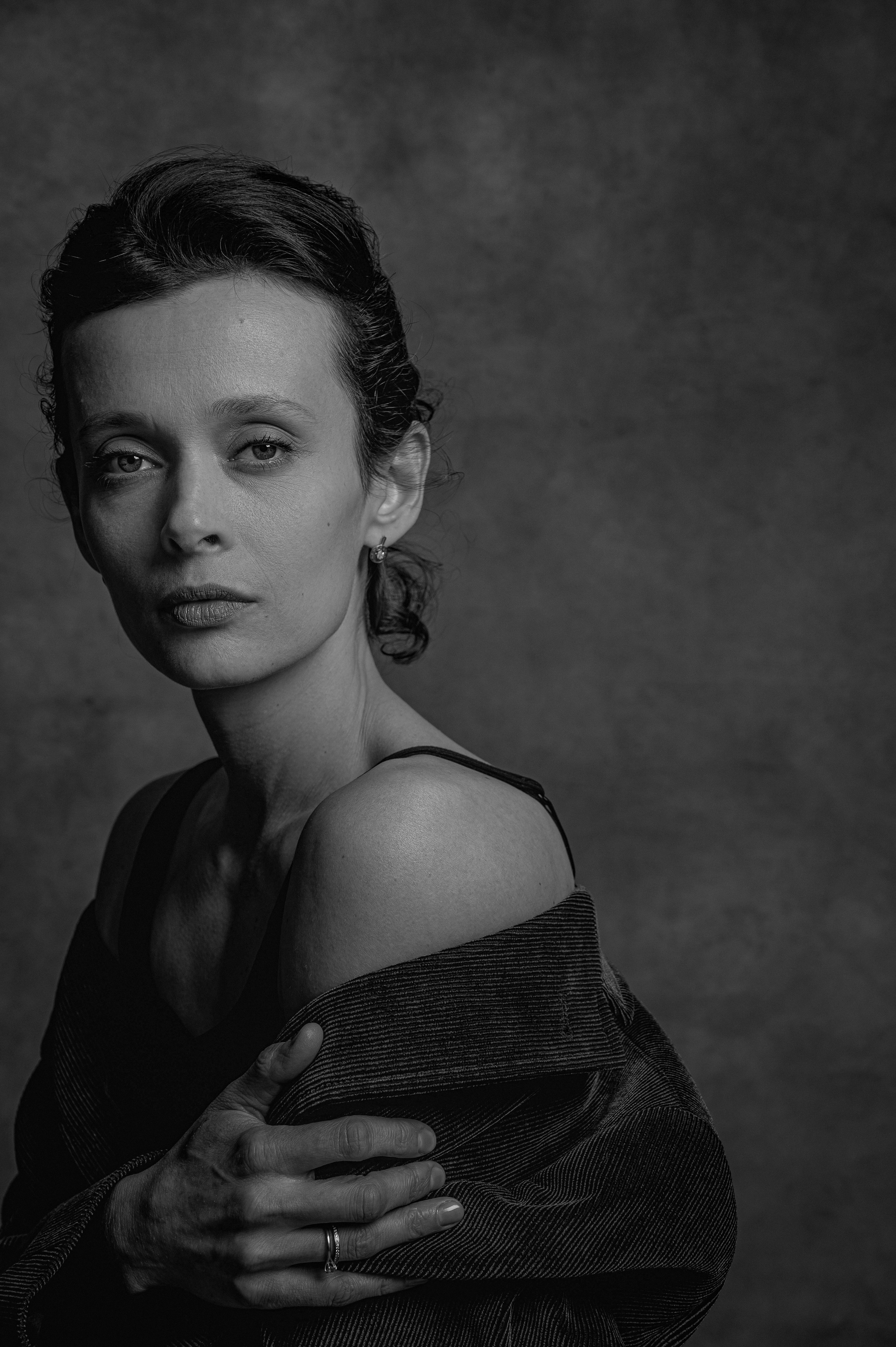 Студийная съемка для актрисы Кристины Каковкиной. Портретный фотограф в Москве Ковалева Валентина