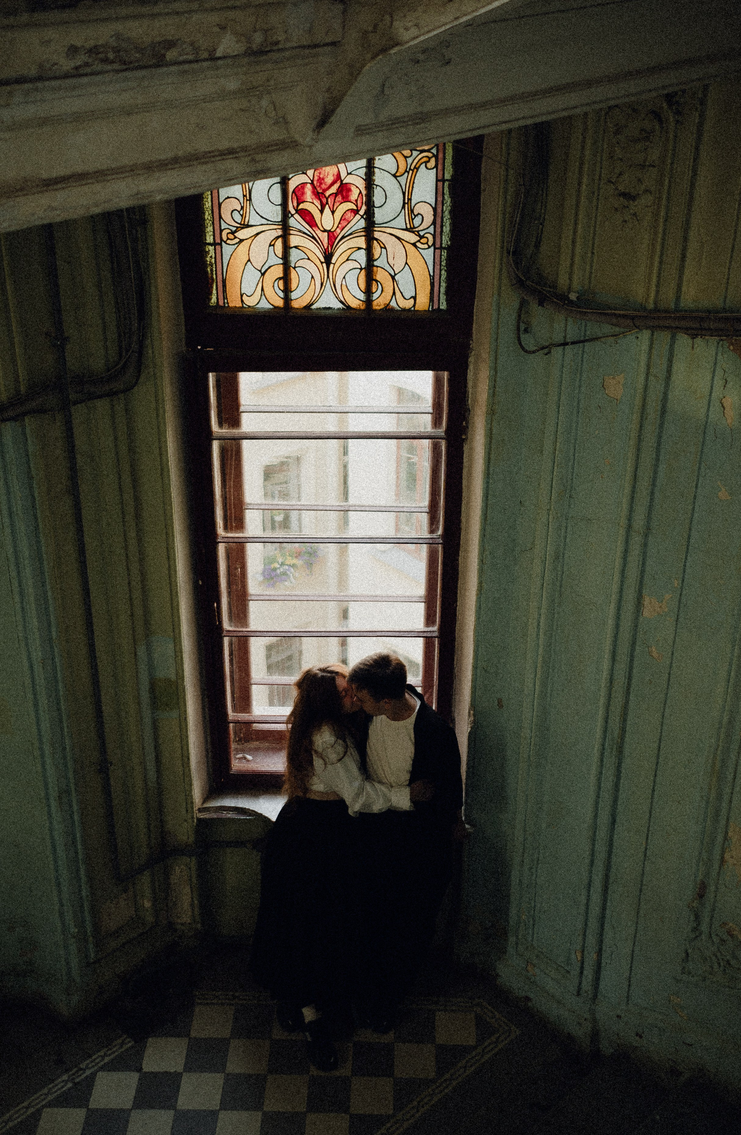 Elena Raya • Photographer