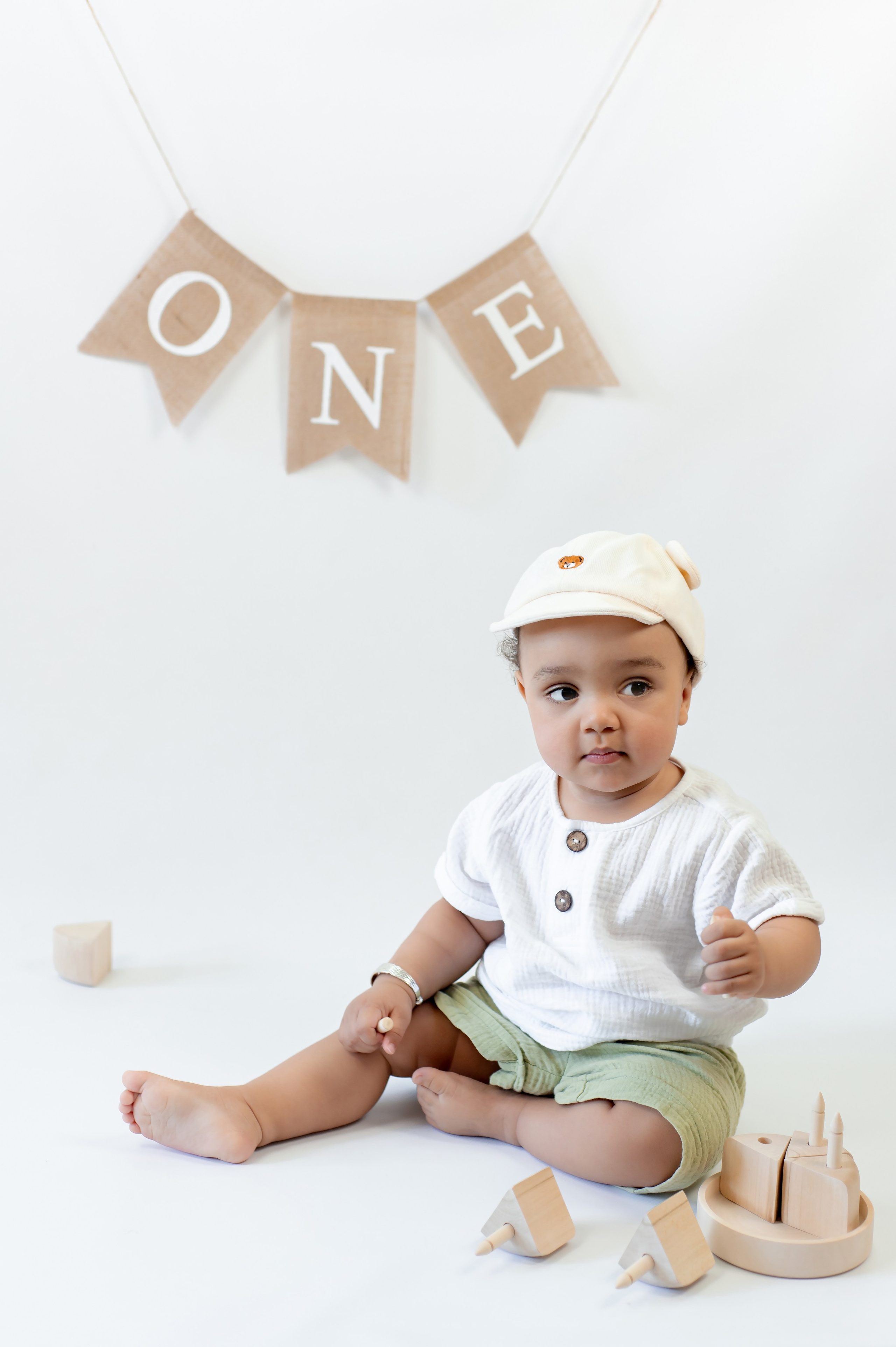 Талла. Детский и семейный фотограф Эльмира Веселова. Детская фотостудия Мира. Фотосессия на годик