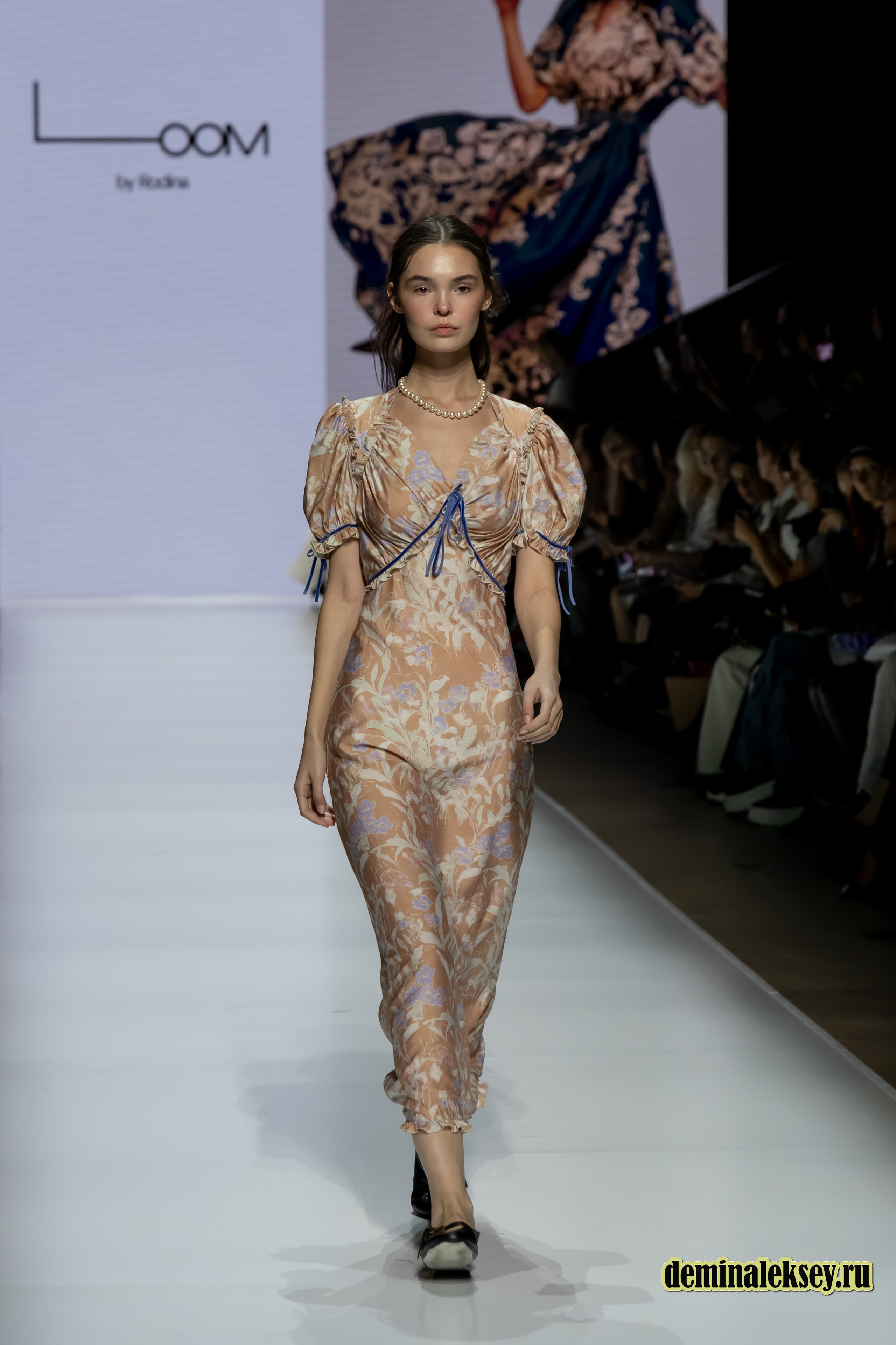 Московская неделя моды 2024 4 октября дизайнер Loom by Rodina. Репортажный, семейный и студийный фотограф в Москве Демин Алексей