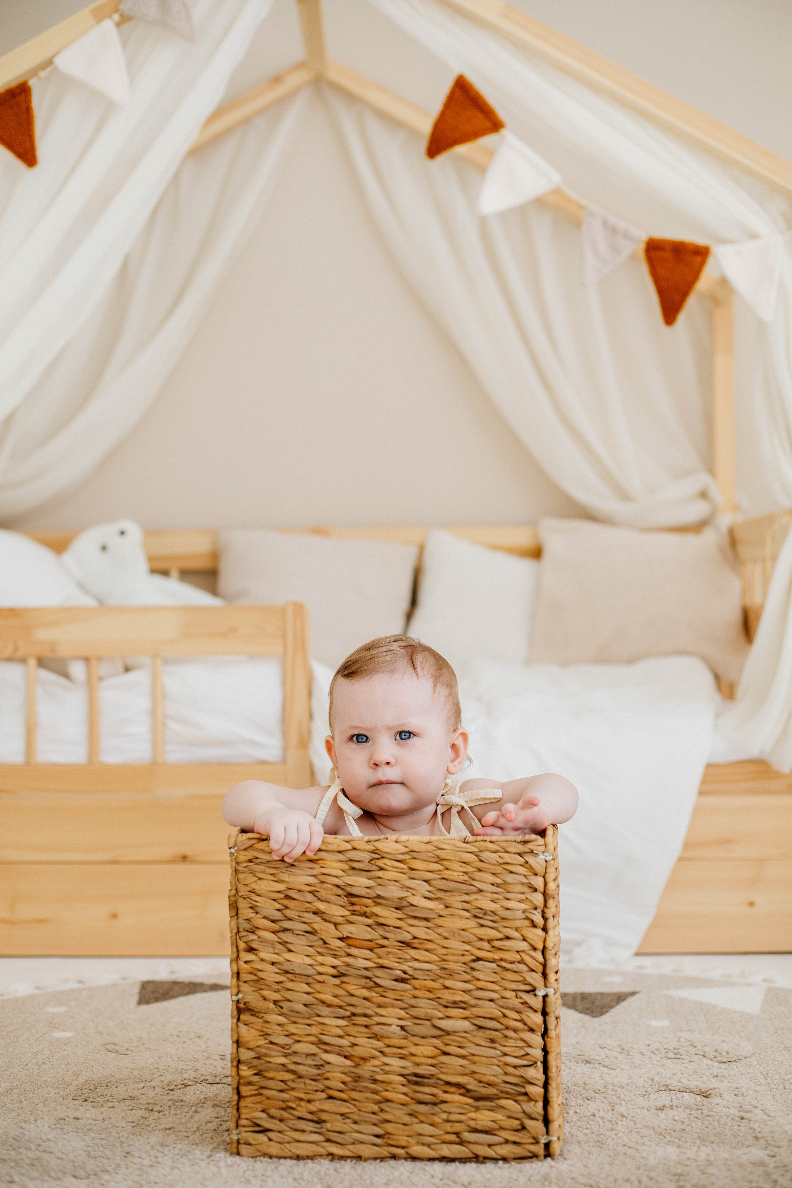 Надя и Катя. Рыжова Тамара