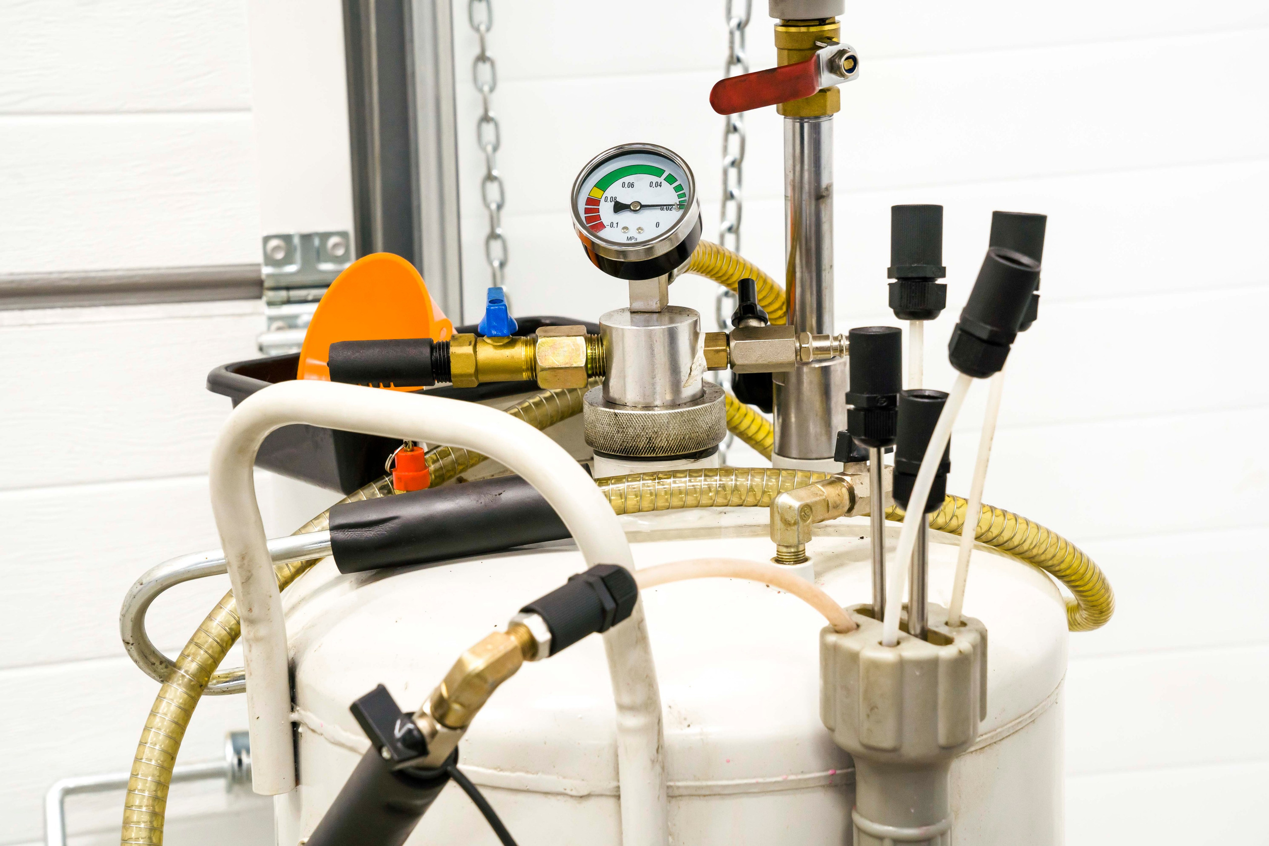 Съемка автосервиса автомойки. Фотограф в Санкт-Петербурге. Репортажная и все съёмки для бизнеса