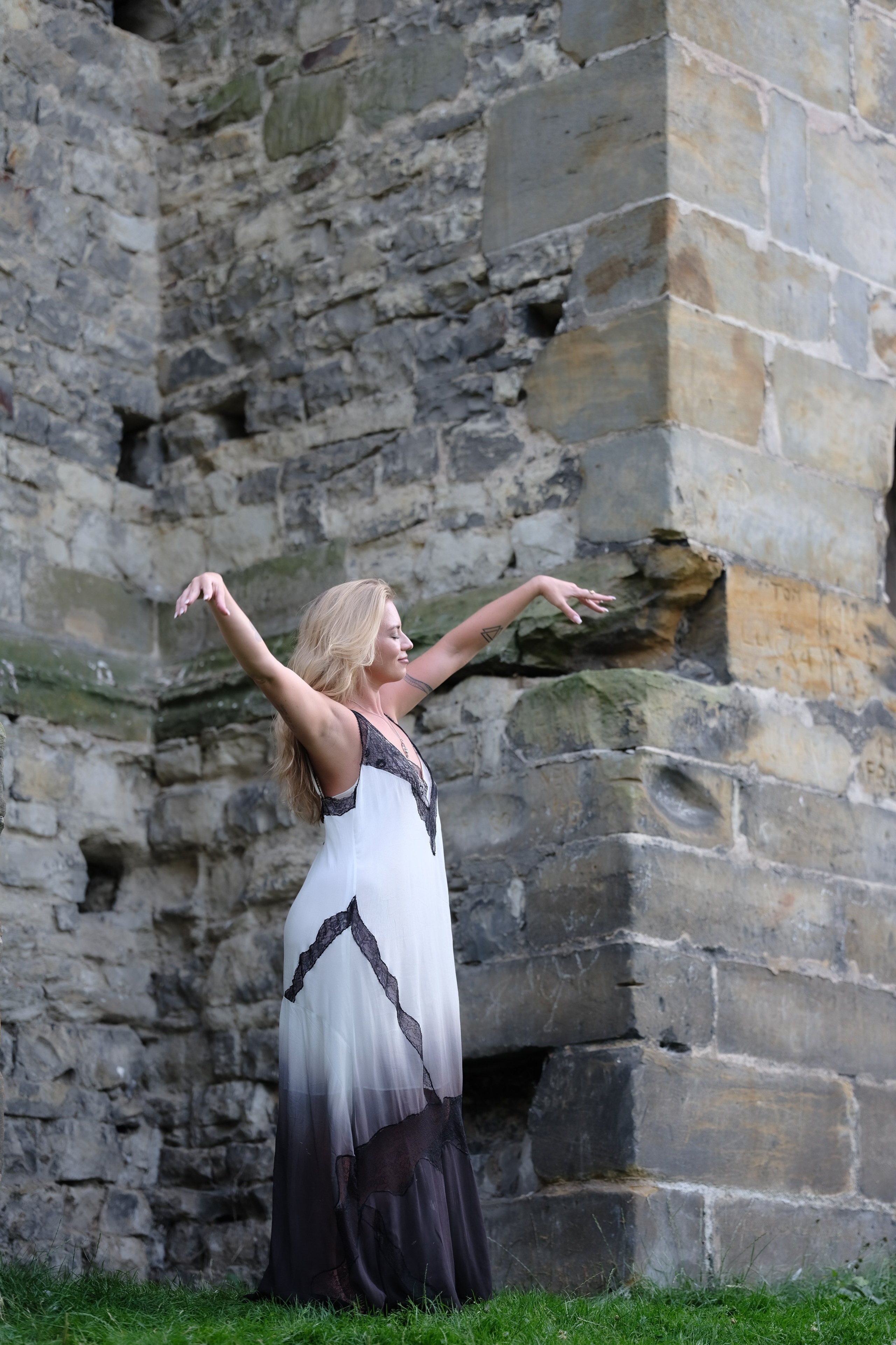 Настя. Фотограф в Москве и Праге: индивидуальные портреты, парные фотосессии