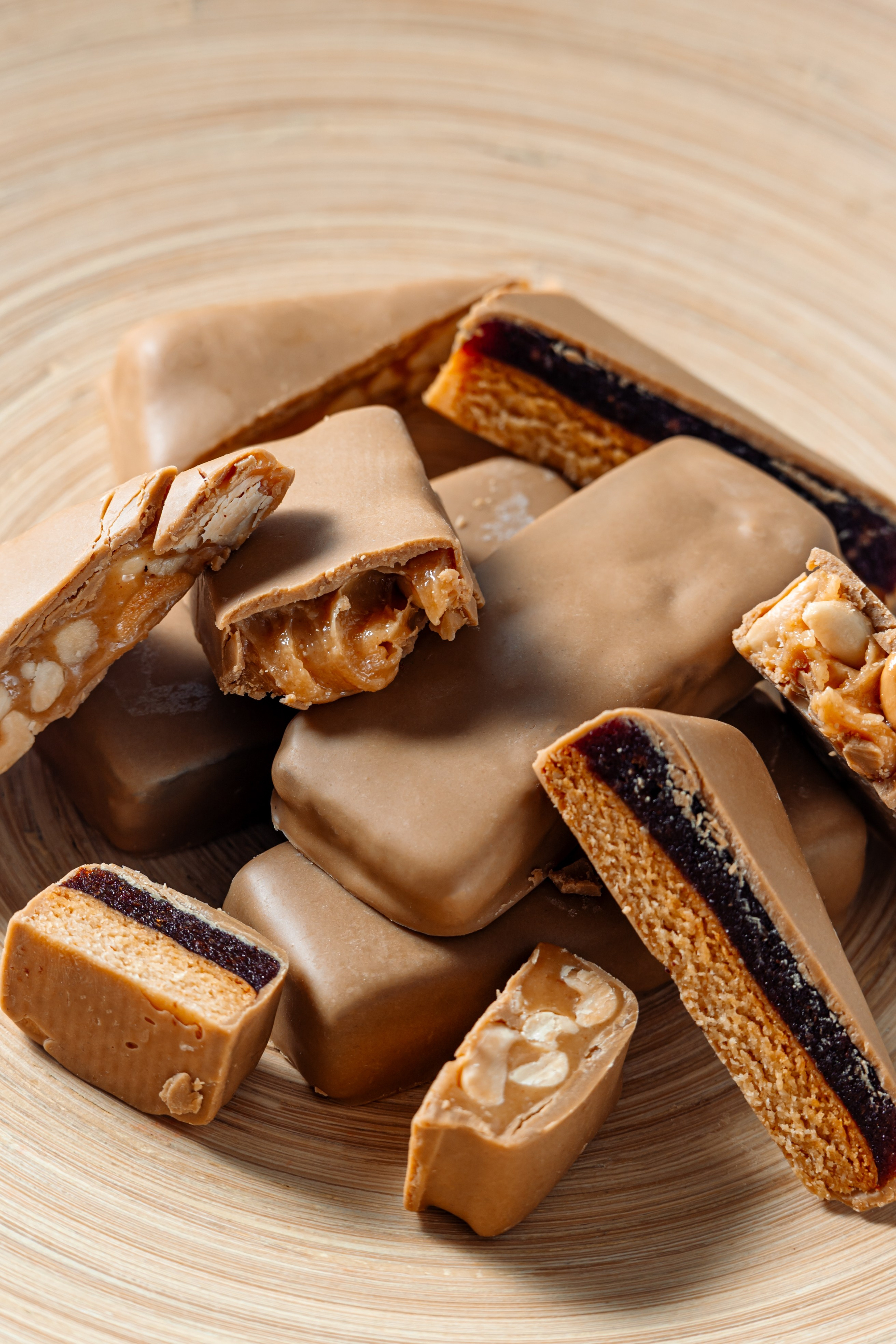 Съемка батончиков для маркетплейсов (Wildberries, Ozon, Яндекс.Маркет). Фотограф товаров для соцсетей - инстаграм, вконтакте. Контент-фотограф в Москве Хныкина Лена