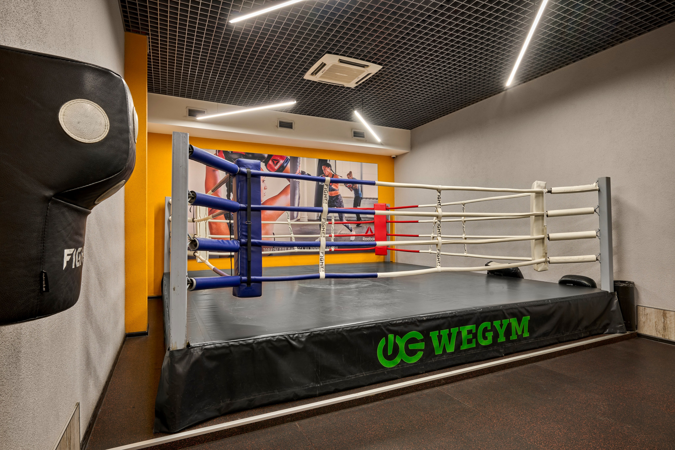 Интерьерная съемка финесклуба WeGym ферганская. Спортивный фитнес фотограф-видеограф Алексей Нестеров