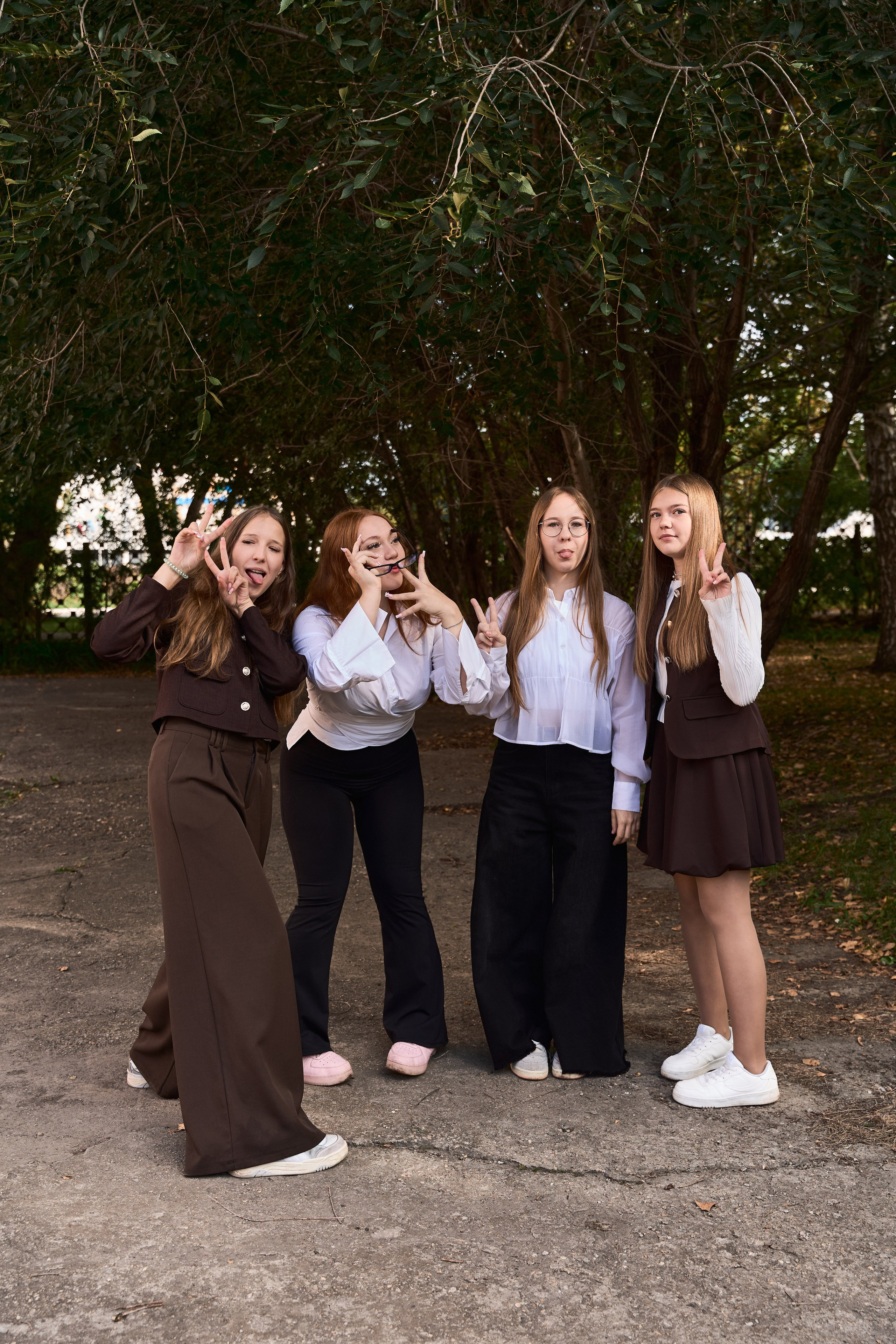 Выпускники 9 класс школы 166. Сергей Богомолов. Свадебный и семейный фотограф