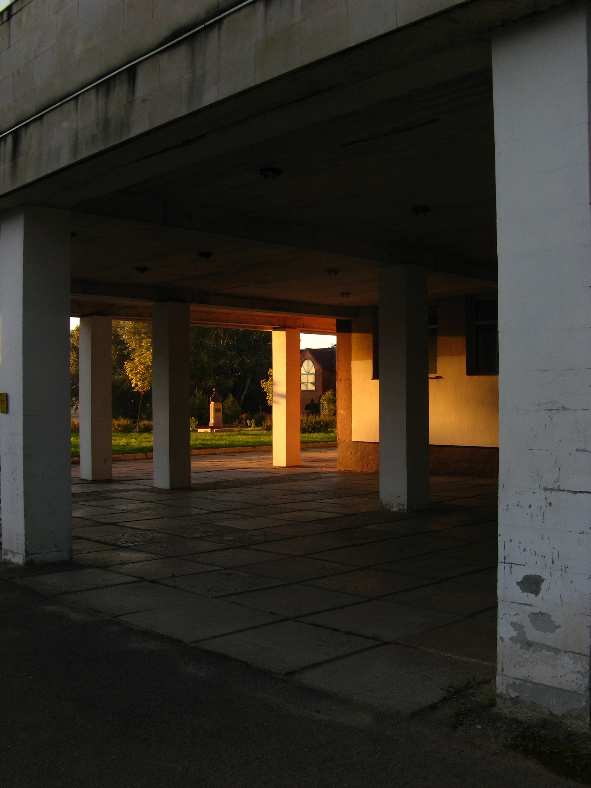 Сентябрь 2025. Den Mirov — Фотограф, Музыкант