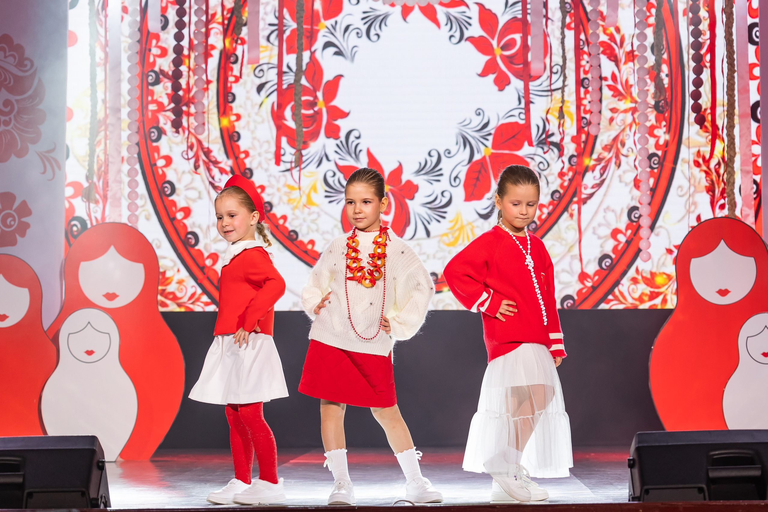 Показ Happy Kids. Выпускные альбомы во Владивостоке