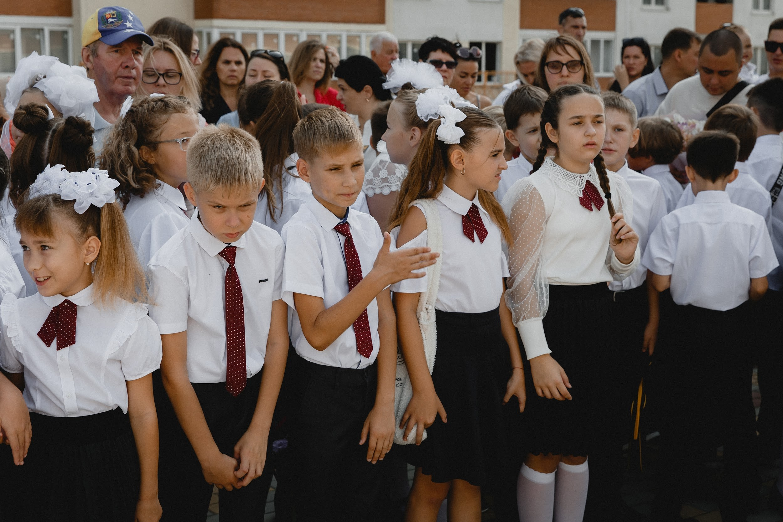 4 класс 11 школа. Выпускные альбомы Натальи Бутко: Новороссийск, Анапа, Геленджик