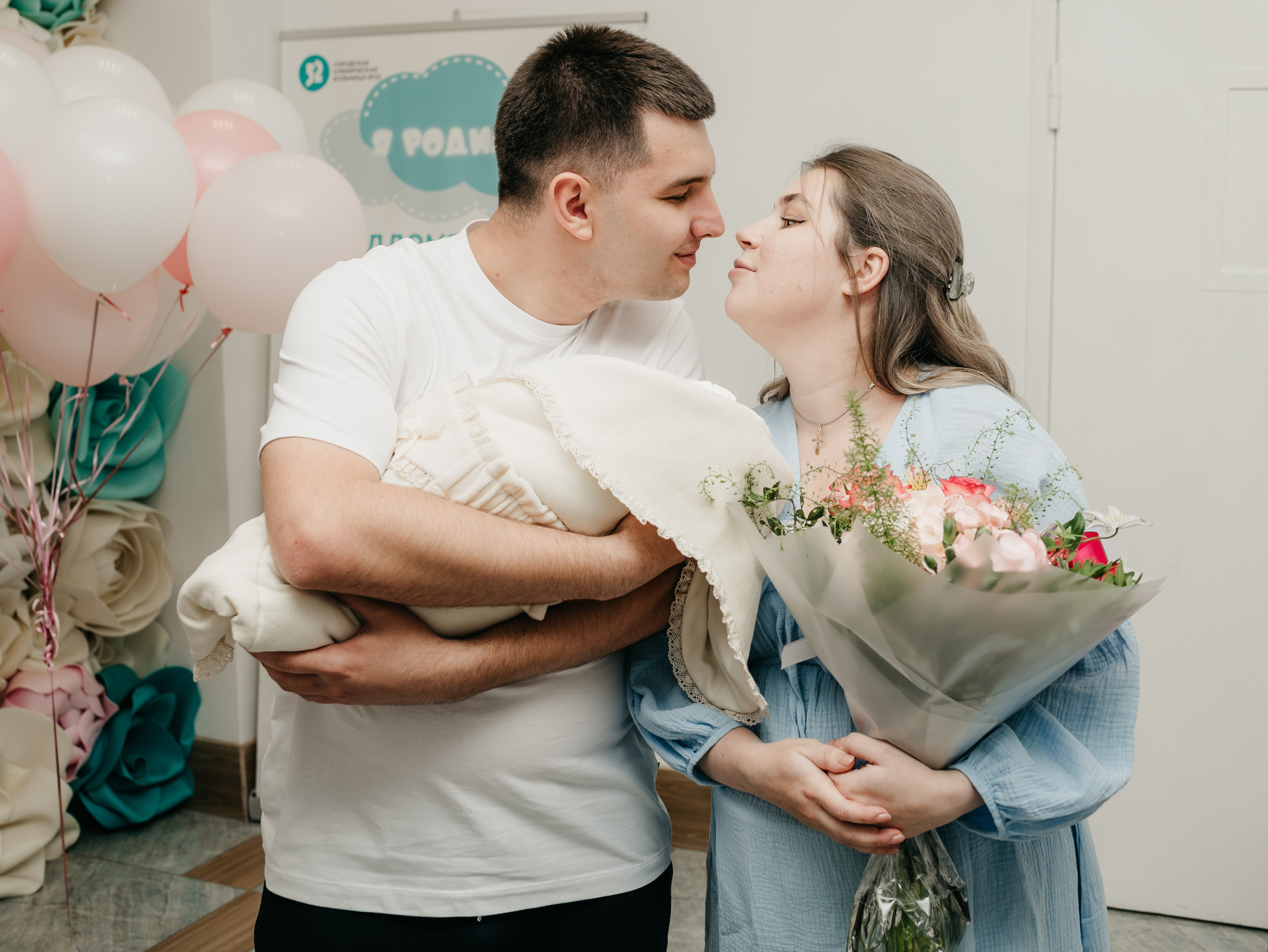 Выписка Стефании ГКБ 52. Фотограф на выписку из роддома в Москве и МО