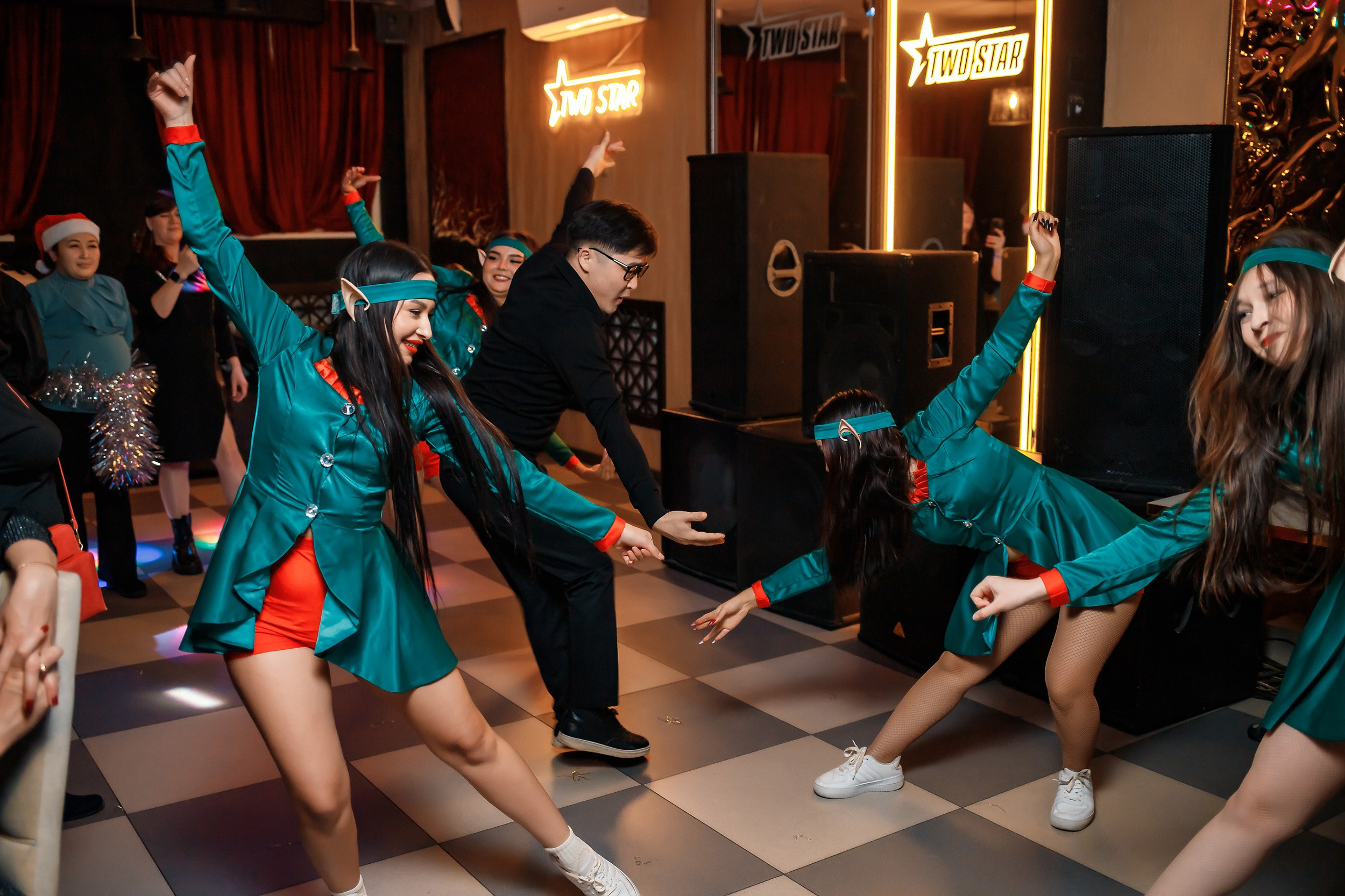 Two Star. Кипятком Павлодар