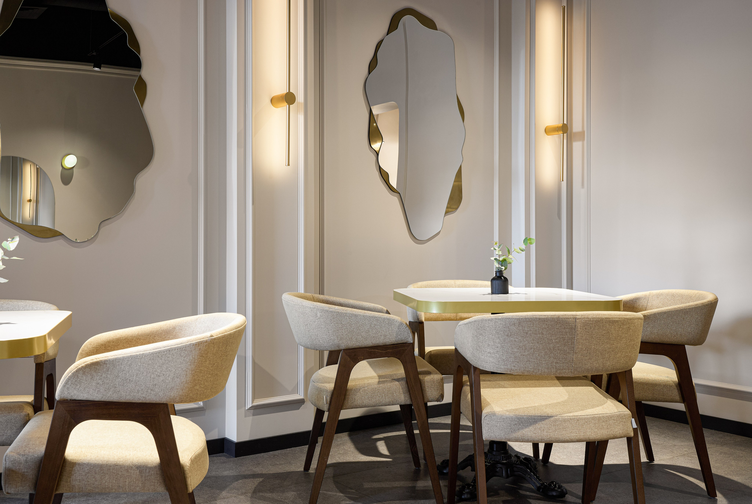 Кафе «Vesna». Дизайнер Георгий Хатнюк. Интерьерный фотограф в Краснодарском крае Светлана Шурлова