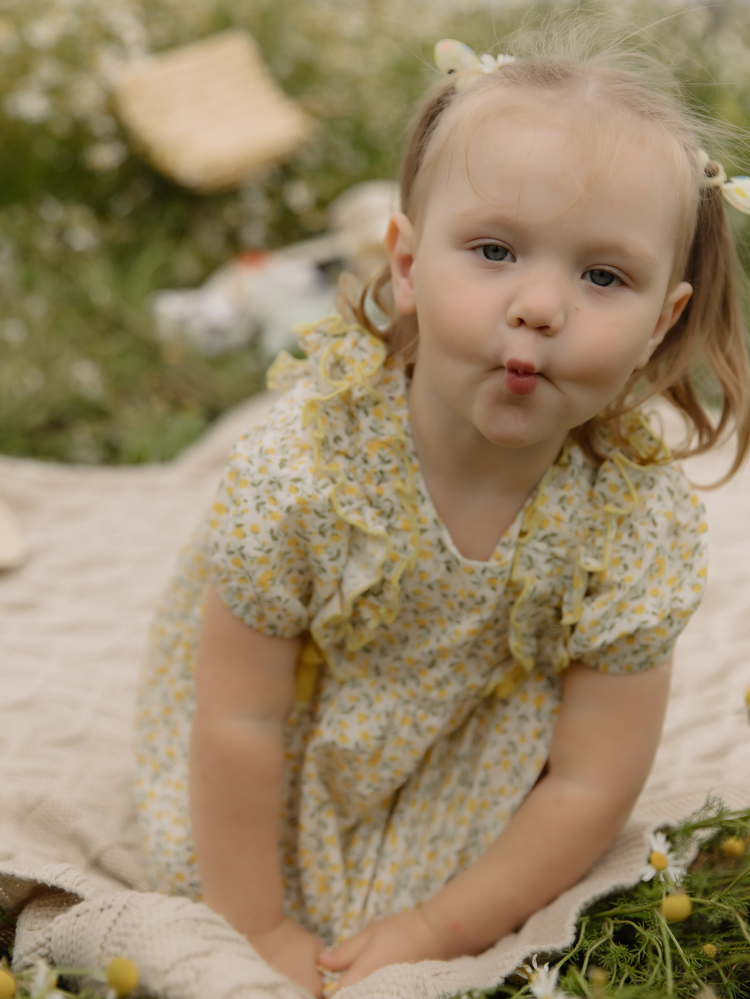 Фотосессия в ромашках Челябинск. СВАДЕБНЫЙ ФОТОГРАФ ЧЕЛЯБИНСК