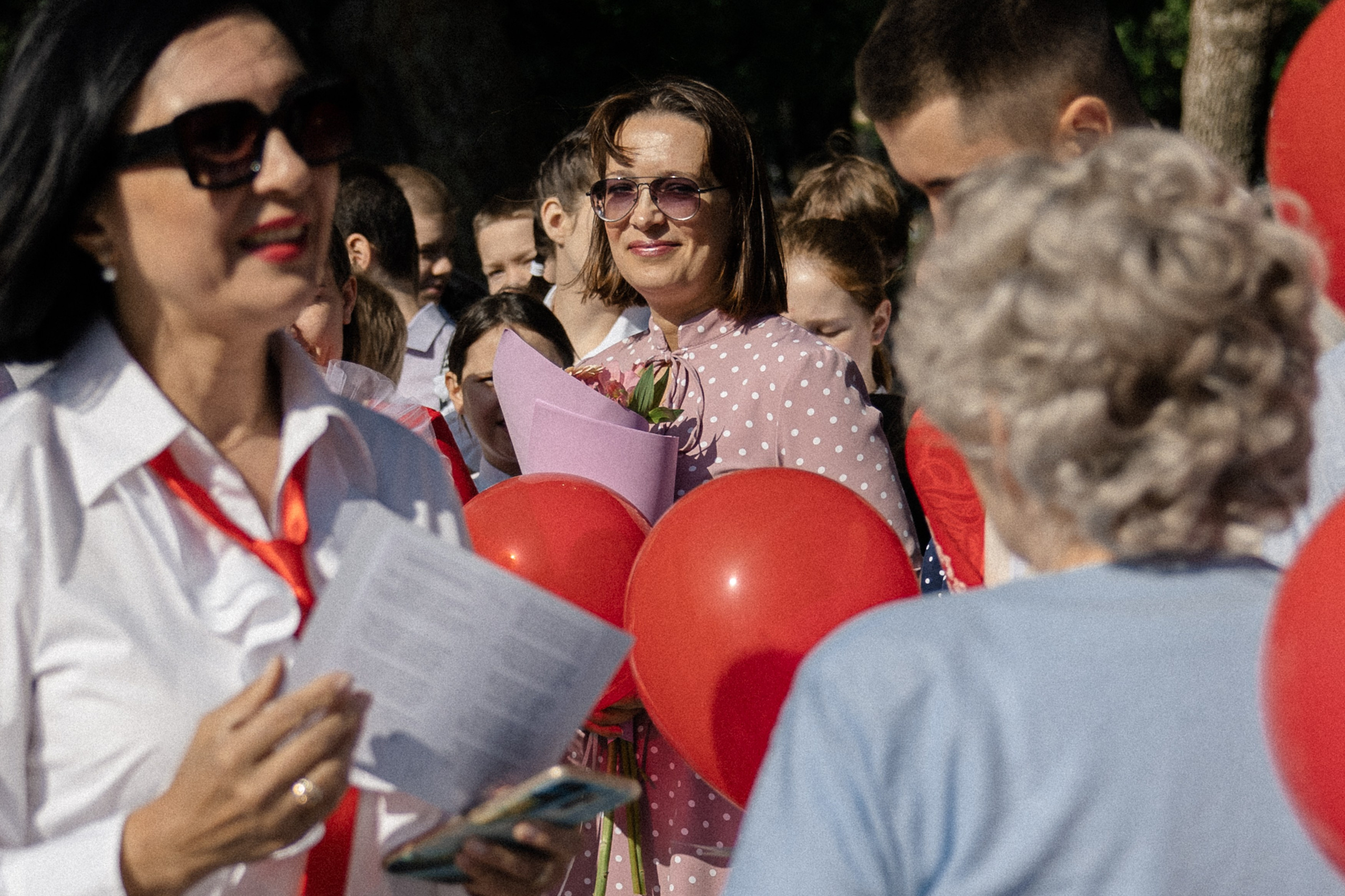 Последний звонок — линейка. Свадебный фотограф Роман Еремеев