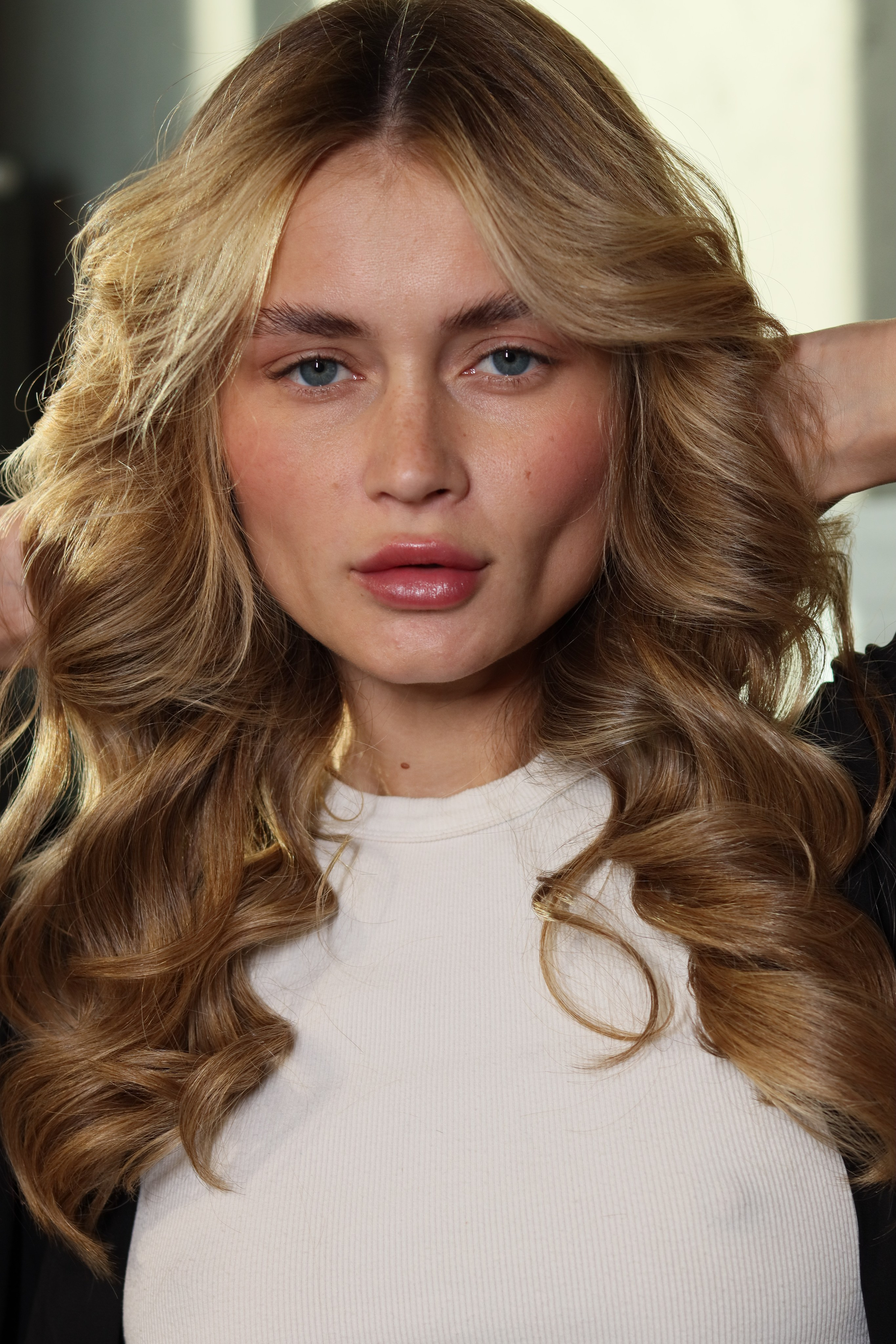 Услуги стилиста. Салон красоты Праvда в Москве