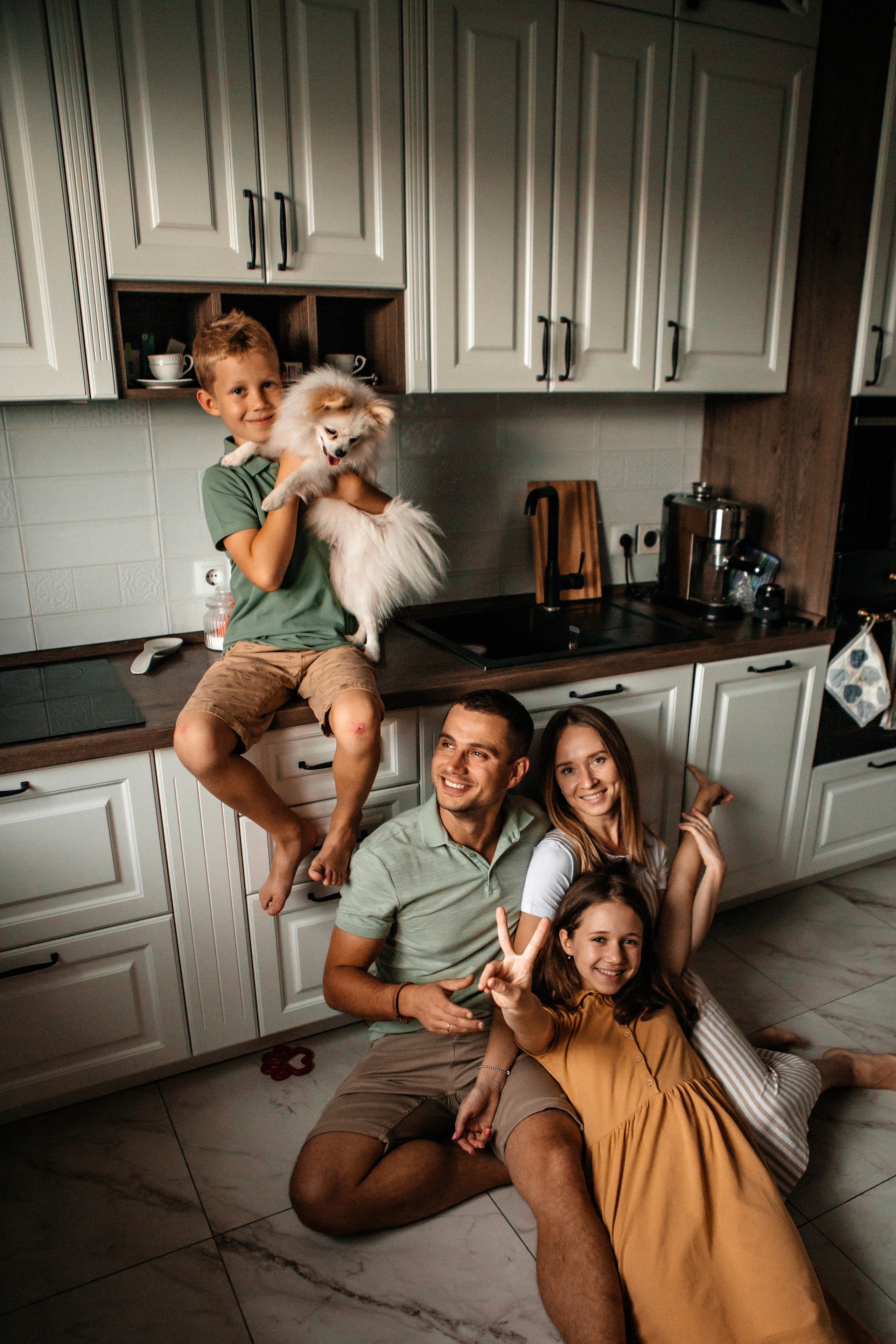 Оксана+Андрей=Яна, Глеб и Ольсон. Семейный фотограф в Минске Саша Павлюк