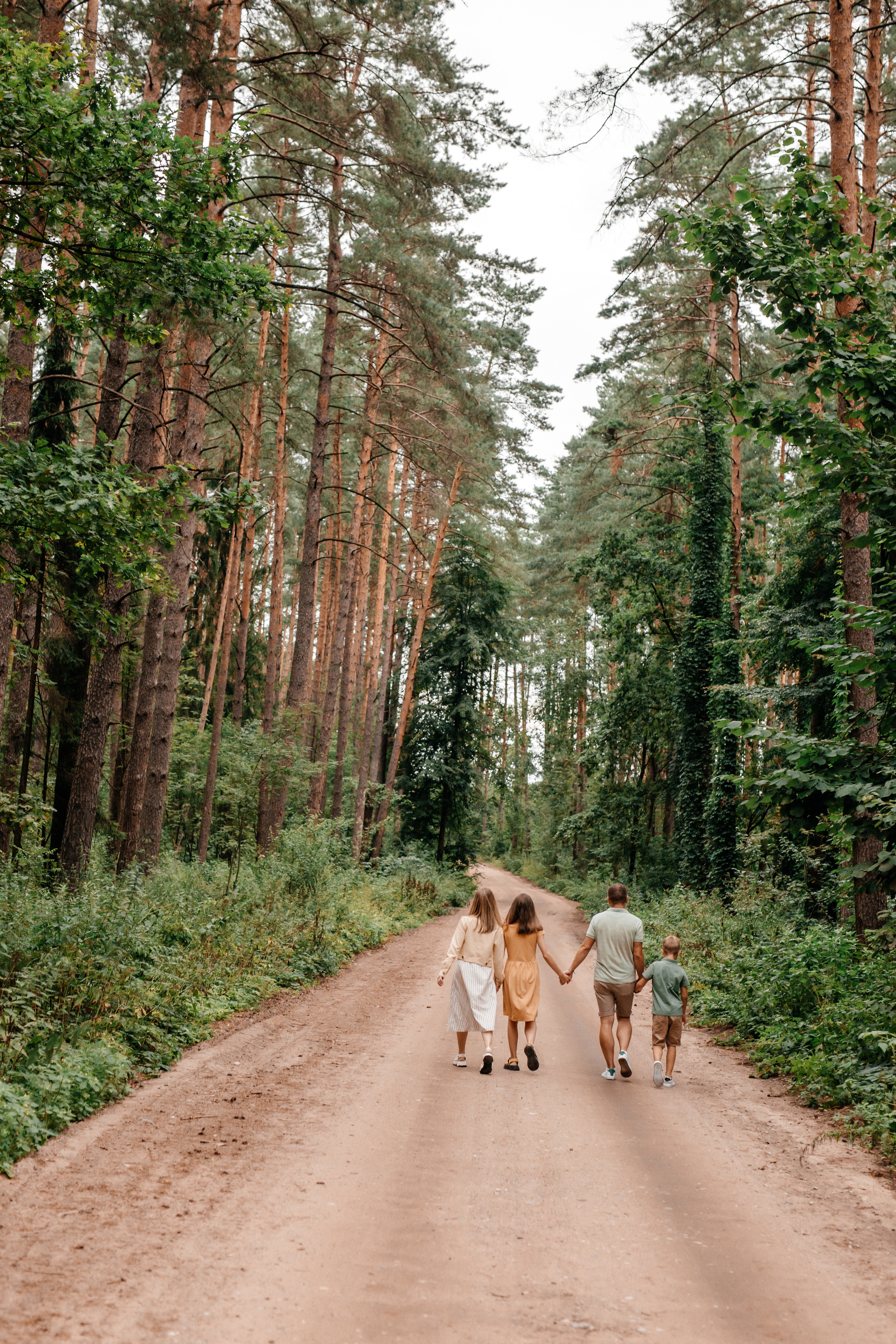Оксана+Андрей=Яна, Глеб и Ольсон. Семейный фотограф в Минске Саша Павлюк