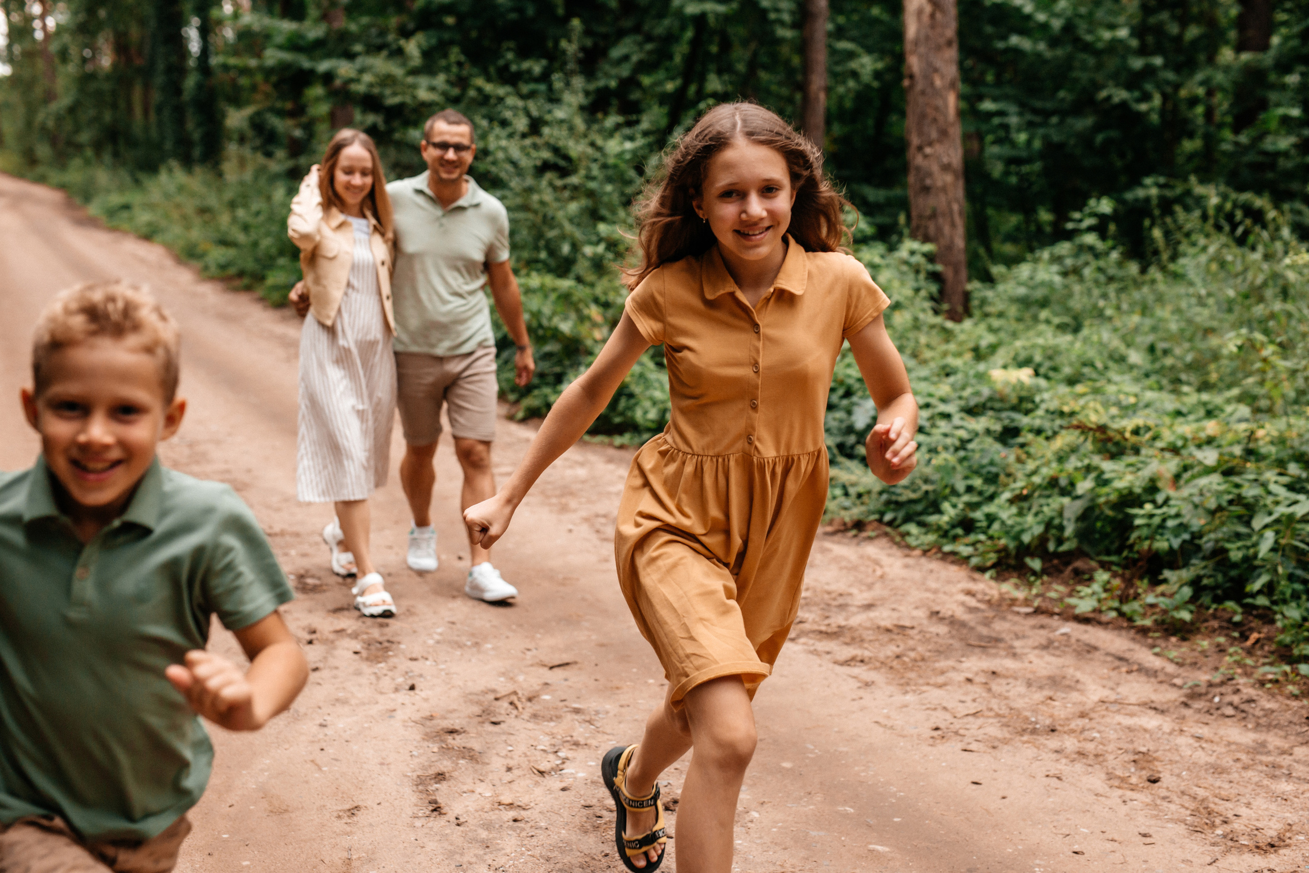 Оксана+Андрей=Яна, Глеб и Ольсон. Семейный фотограф в Минске Саша Павлюк