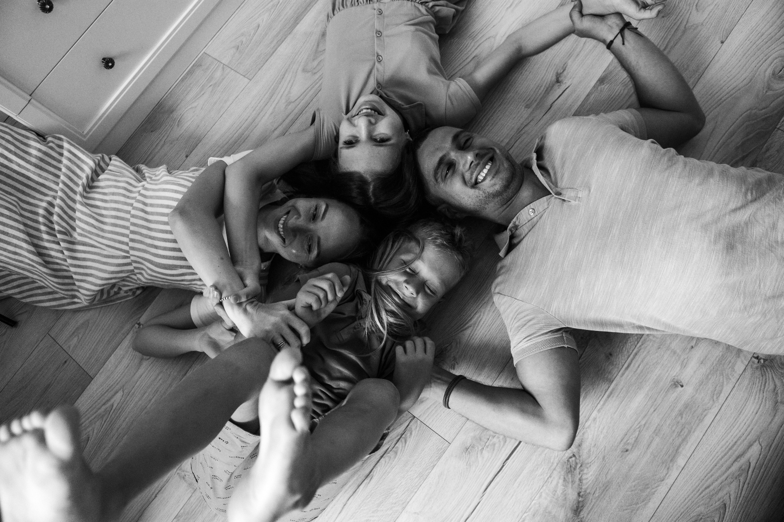 Оксана+Андрей=Яна, Глеб и Ольсон. Семейный фотограф в Минске Саша Павлюк