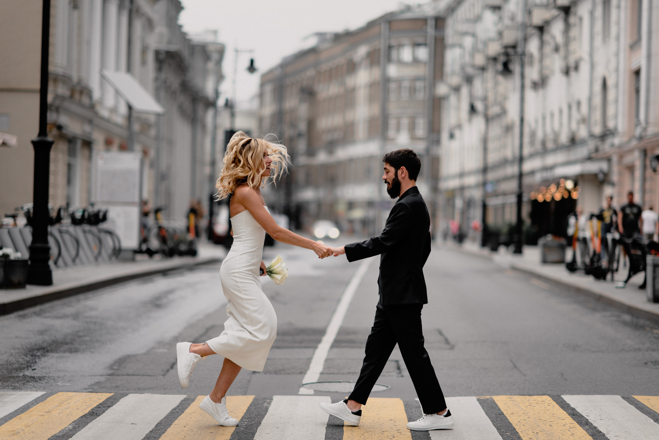Wedding in the Streets. Wedding and Destination photographer Rustam Kalimullin