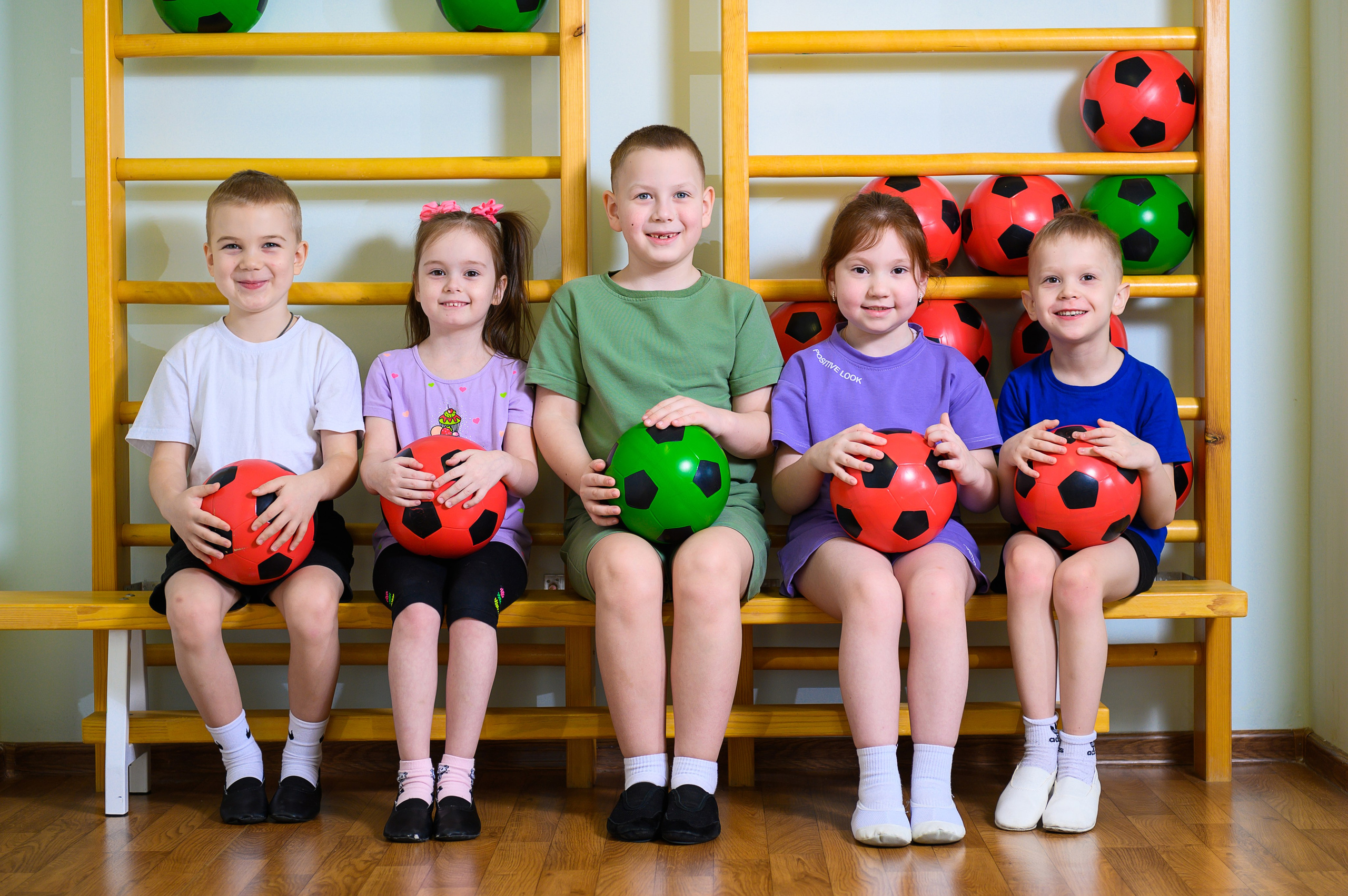 Фотосессия на выпускные альбомы для детского сада. Выпускные альбомы Искитим Бердск Новосибирск