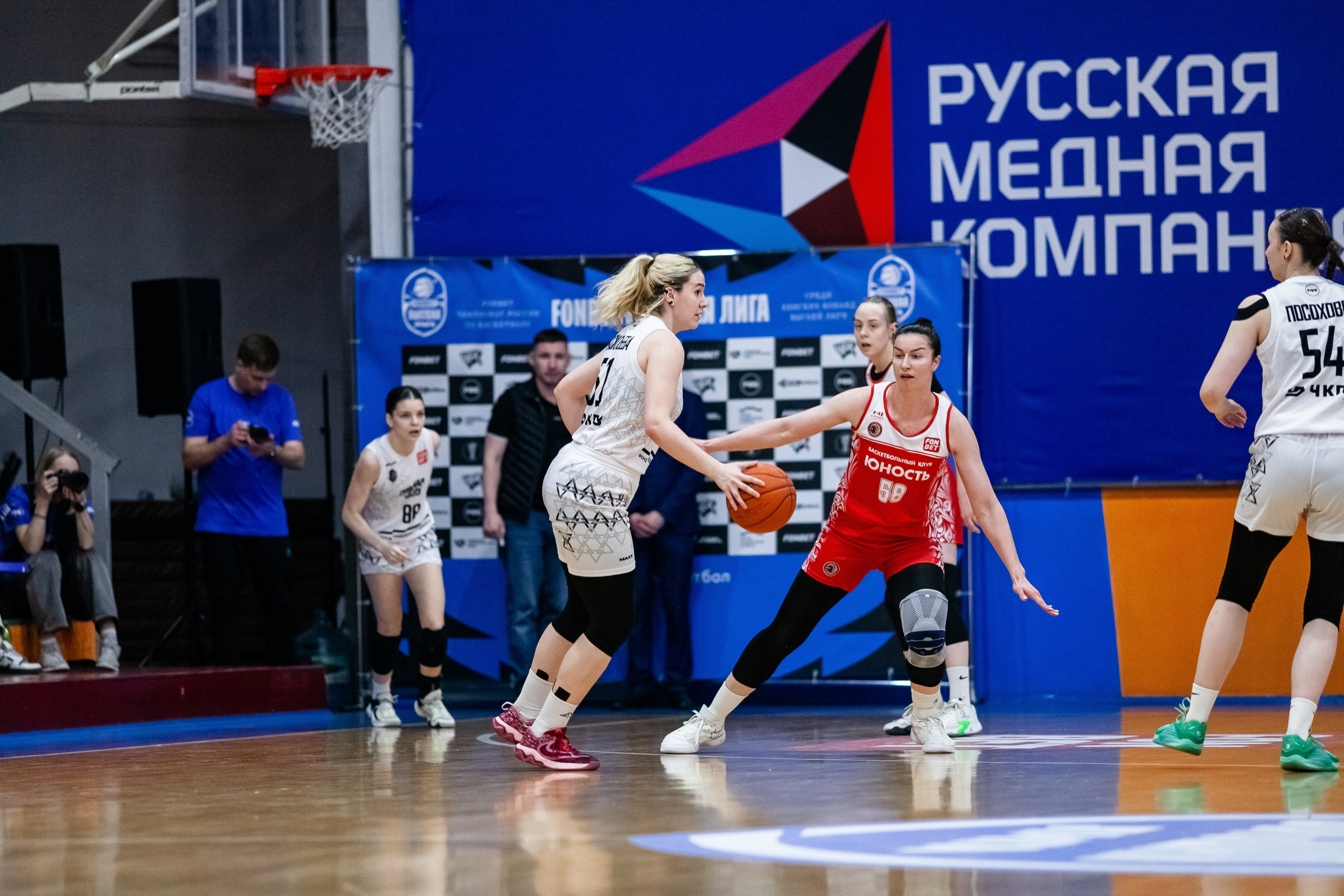 Славянка — Юность. Фотография