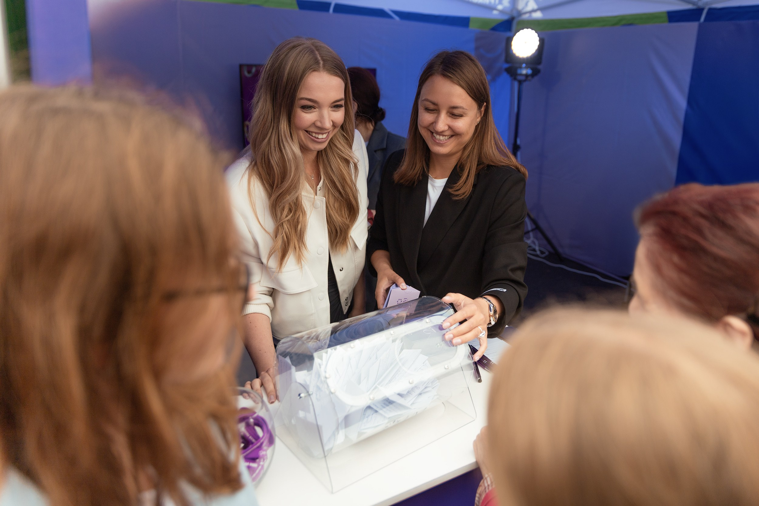 День города. Телеканал «Ювелирочка». Фотограф Тюмень