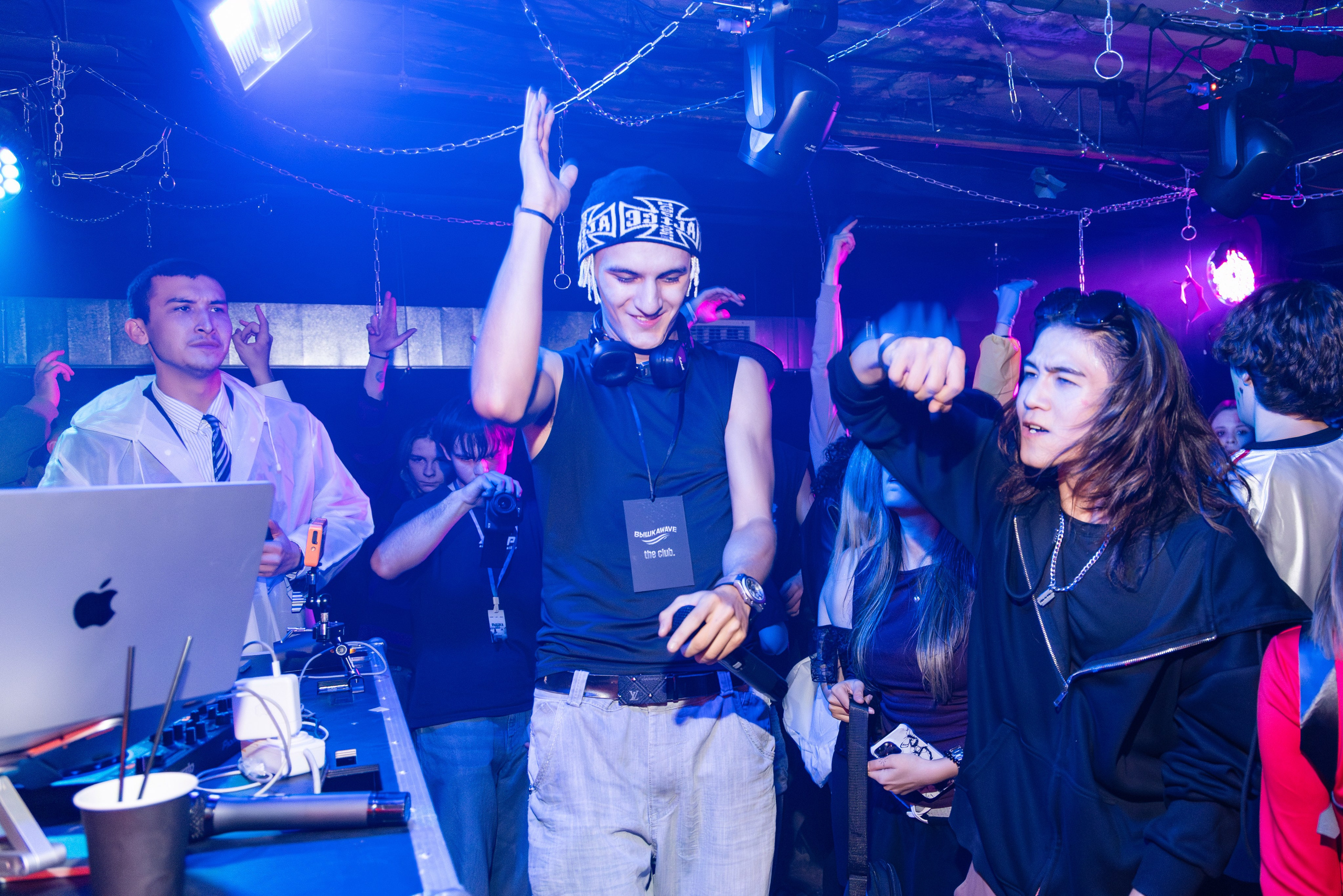 ВЫШКА WAVE — HALLOWEEN. Портретный фотограф в Алматы