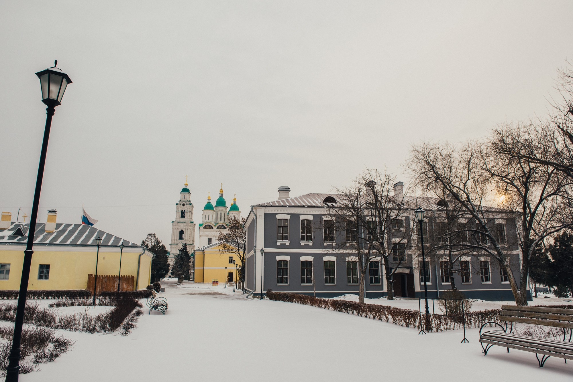 Кремль в снегу. Утро. Фотограф Анатолий Деникин