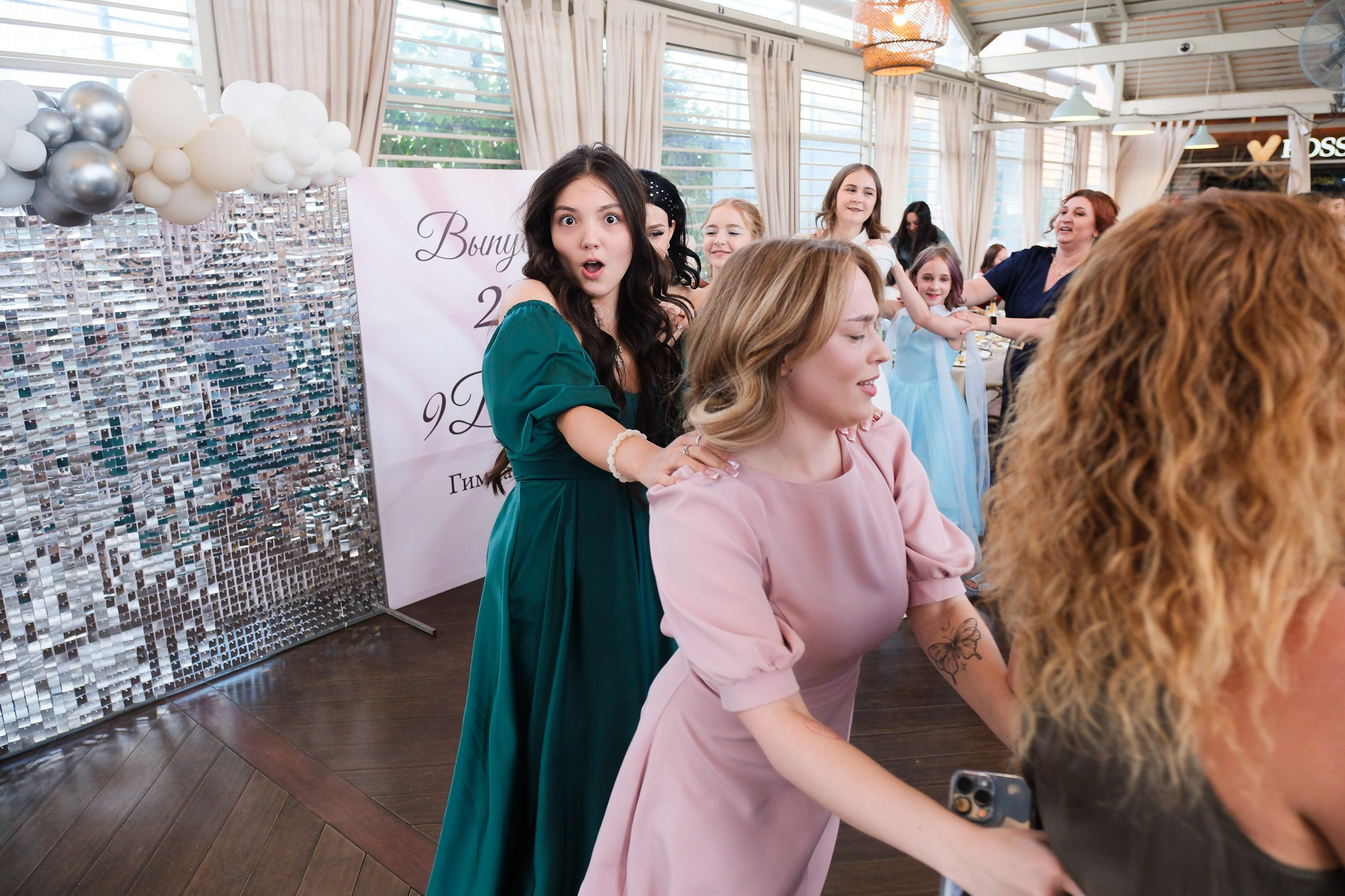 9 Класс Выпускной. Фотограф Анатолий Деникин