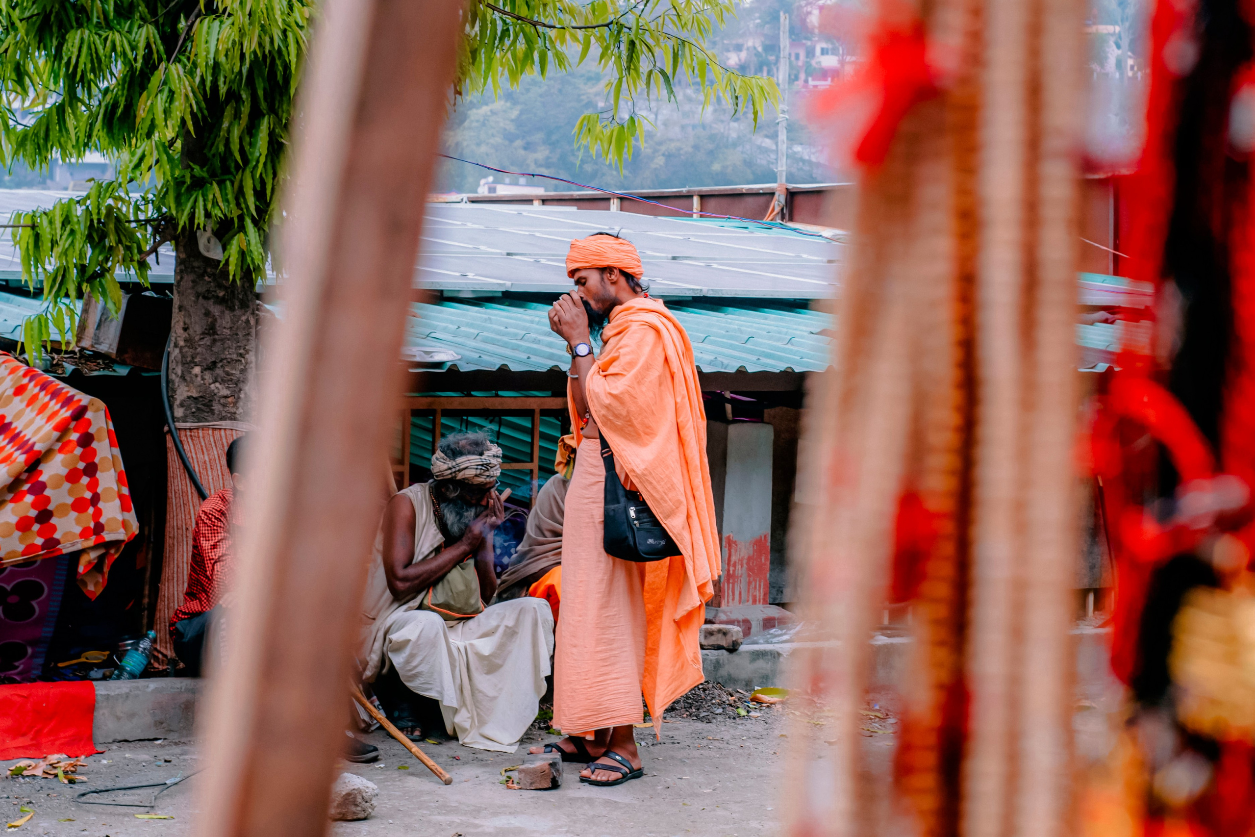 Ришикеш стрит. Iraogo