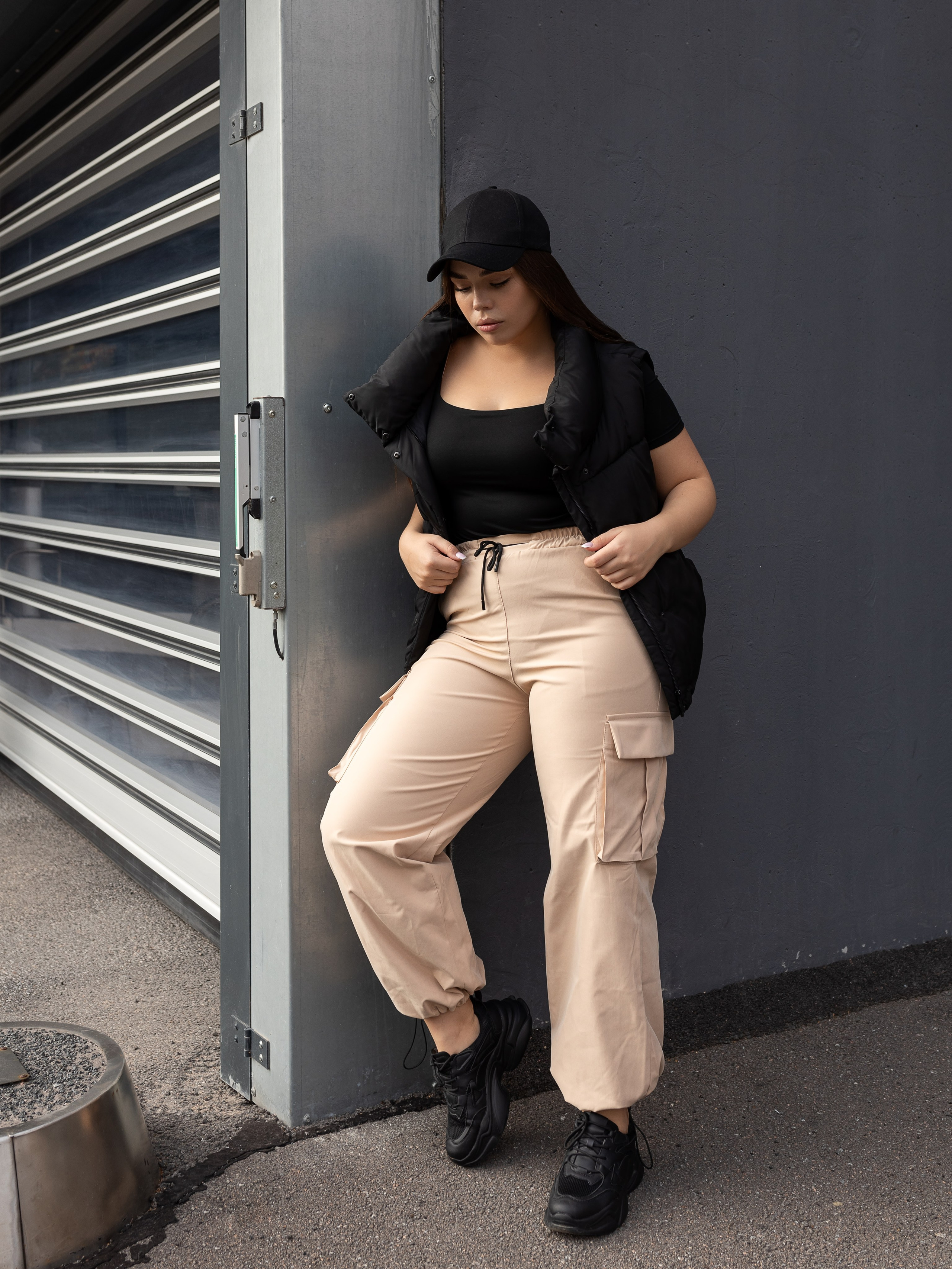 Полина, 50-52 р-р, 167 см. KED Production — продакшн из СПб. Создаём фото, видео и контент, который помогает брендам и селлерам продавать больше