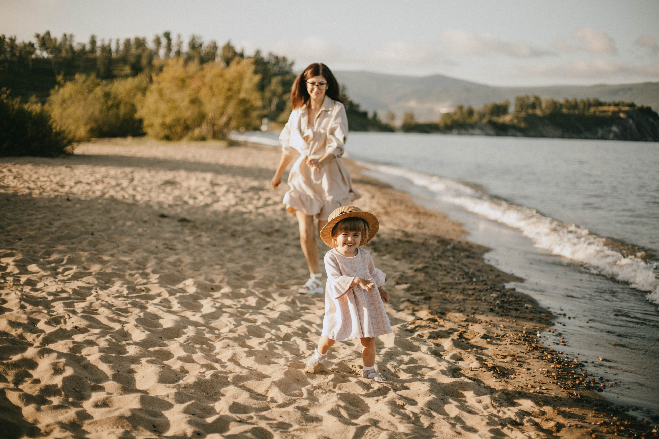 Летняя прогулка мамы и дочки. Фотограф Наталья Кургина Слюдянка Иркутск