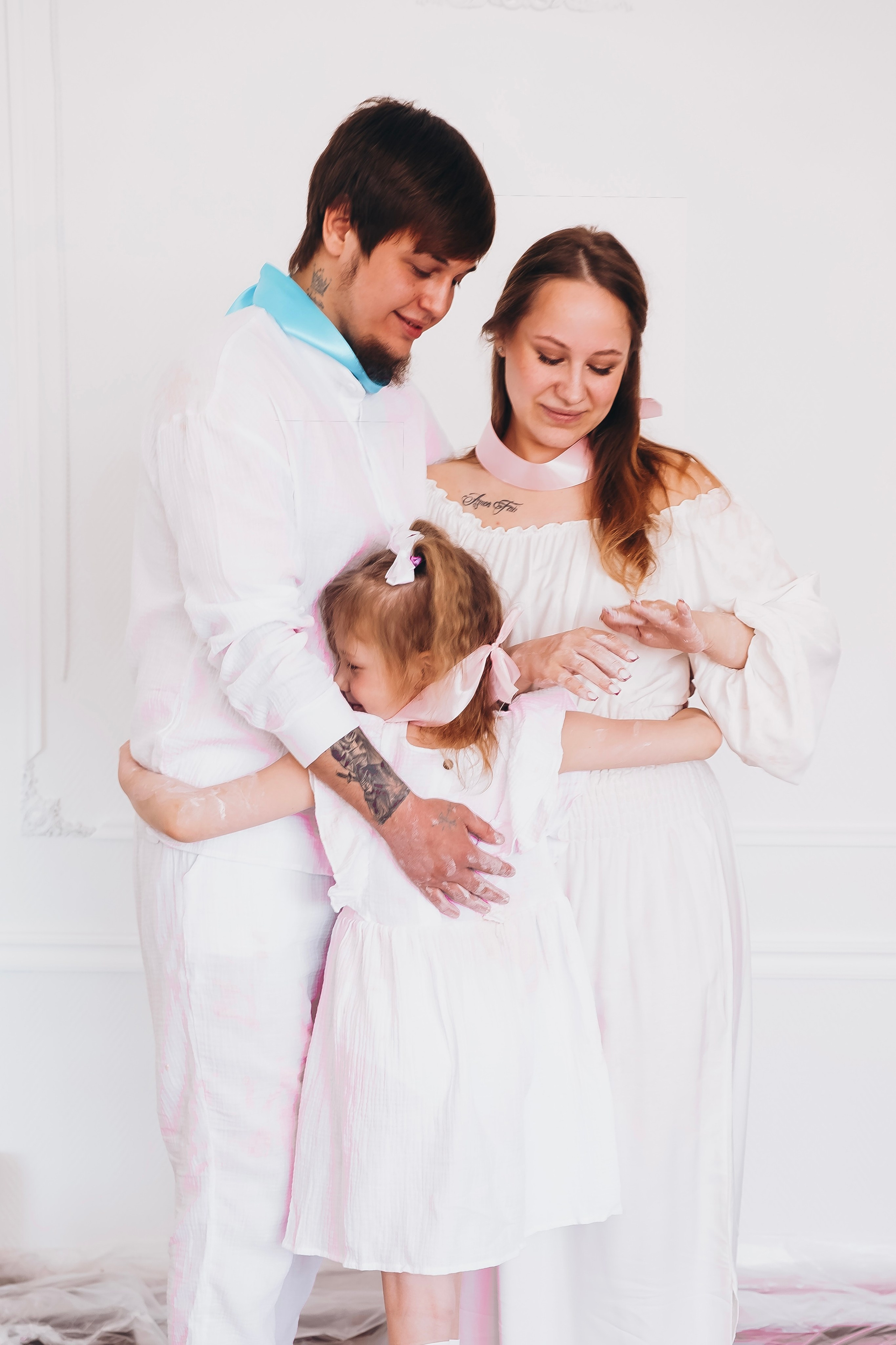 Гендер пати Тимур, Анна и Василиса. Свадебный видеограф, рилсмейкер, фотограф в Когалыме Меркулова Диана