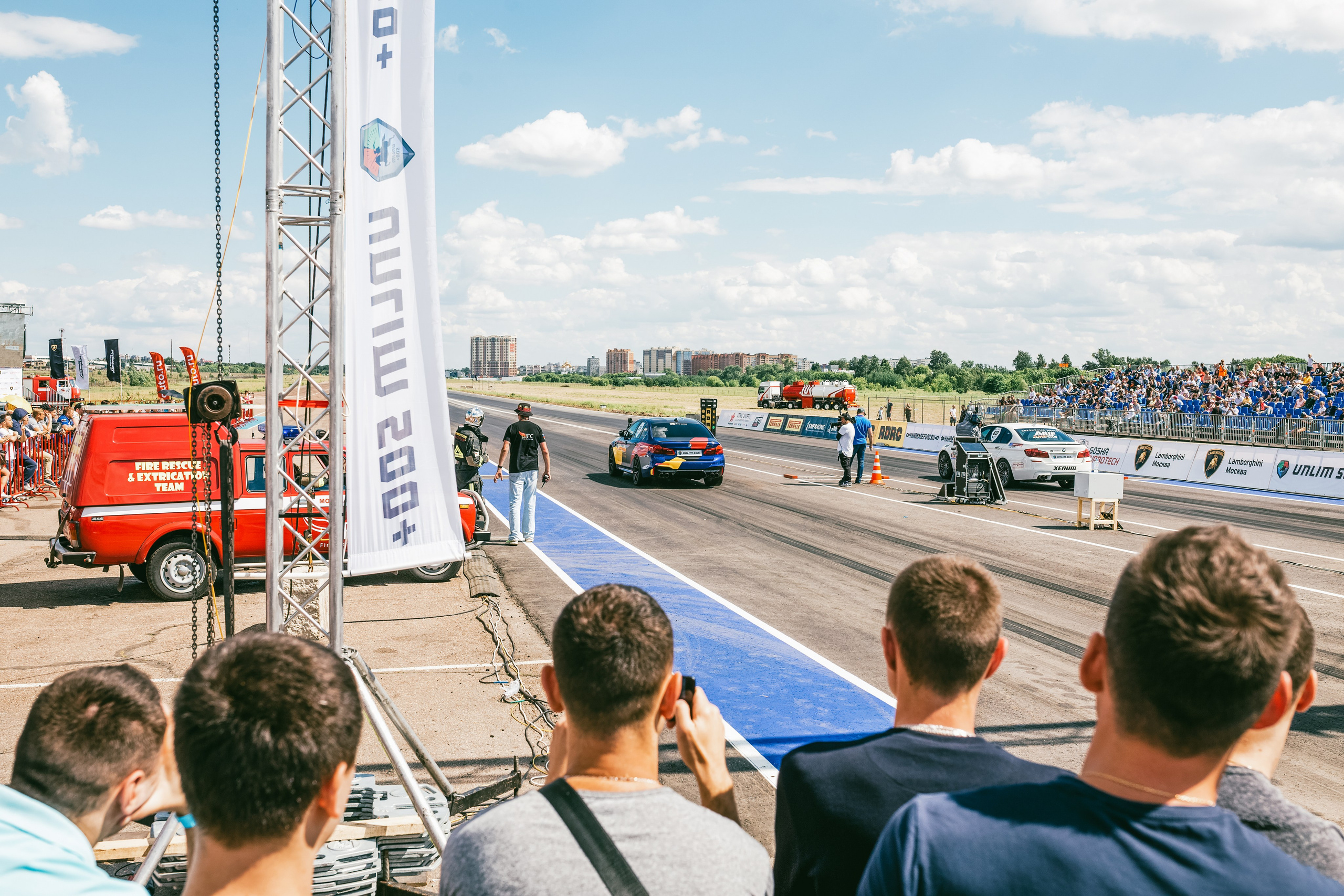 Автомобили и не только. Фотограф в Санкт-Петербурге Дмитрий Брусс