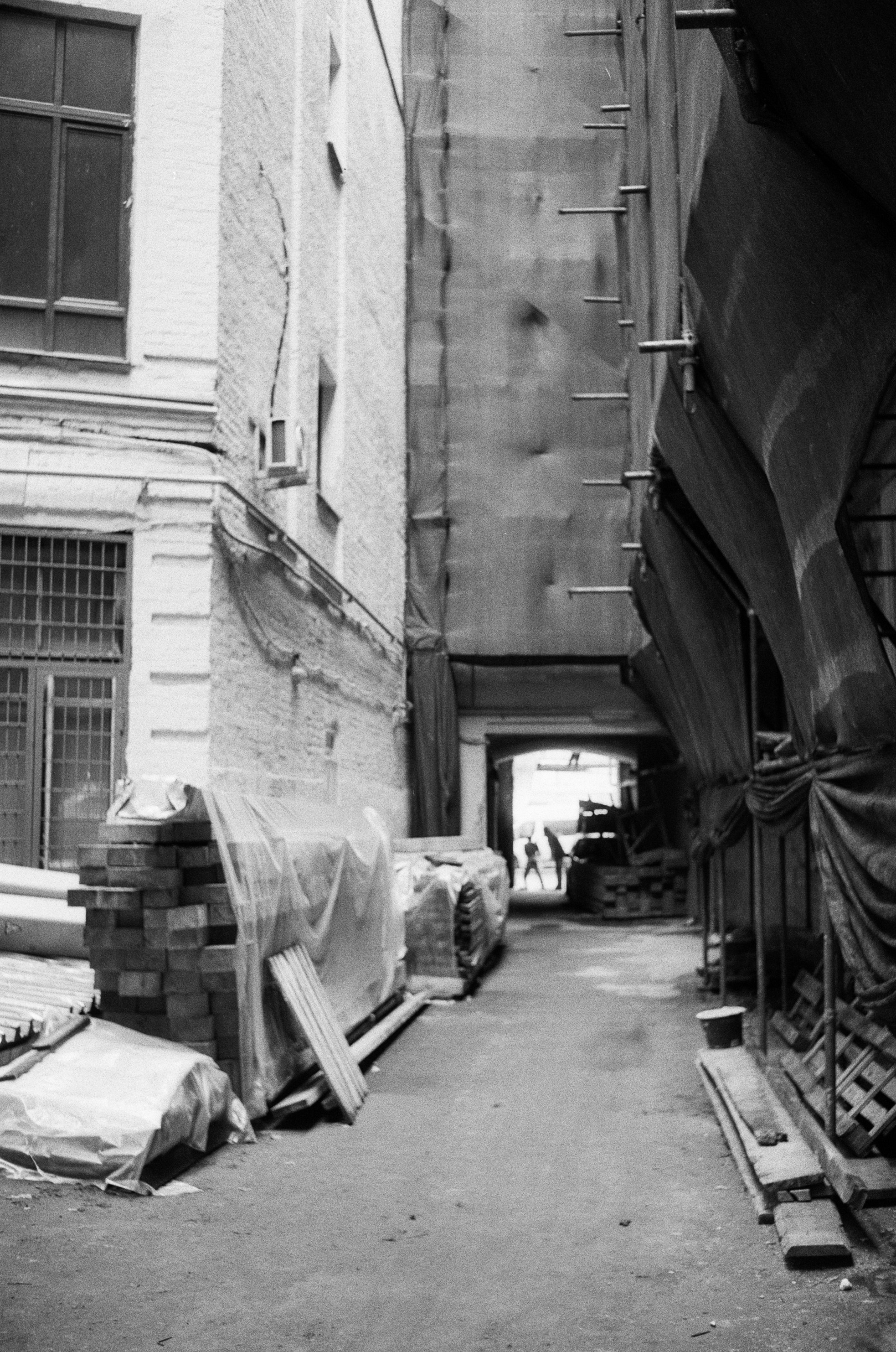 Чистые пруды, Покровка, Потаповский переулок / Ricoh FF-1