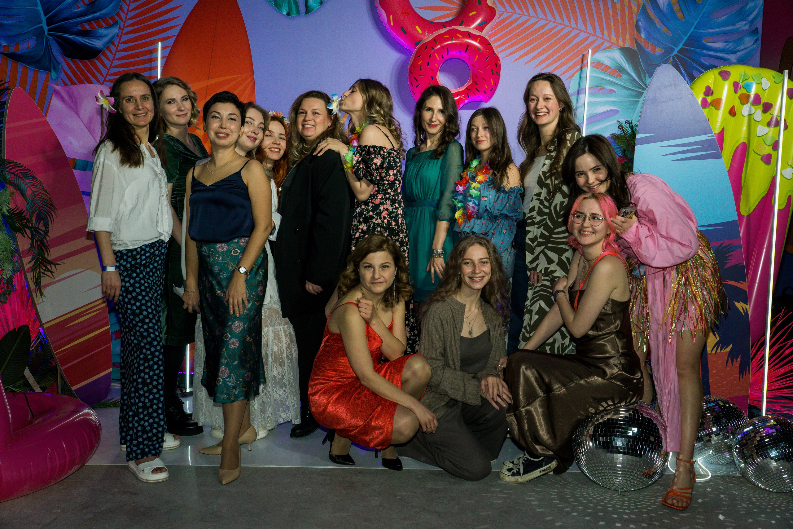 МТС корпоратив Гавайская вечеринка. Фотограф