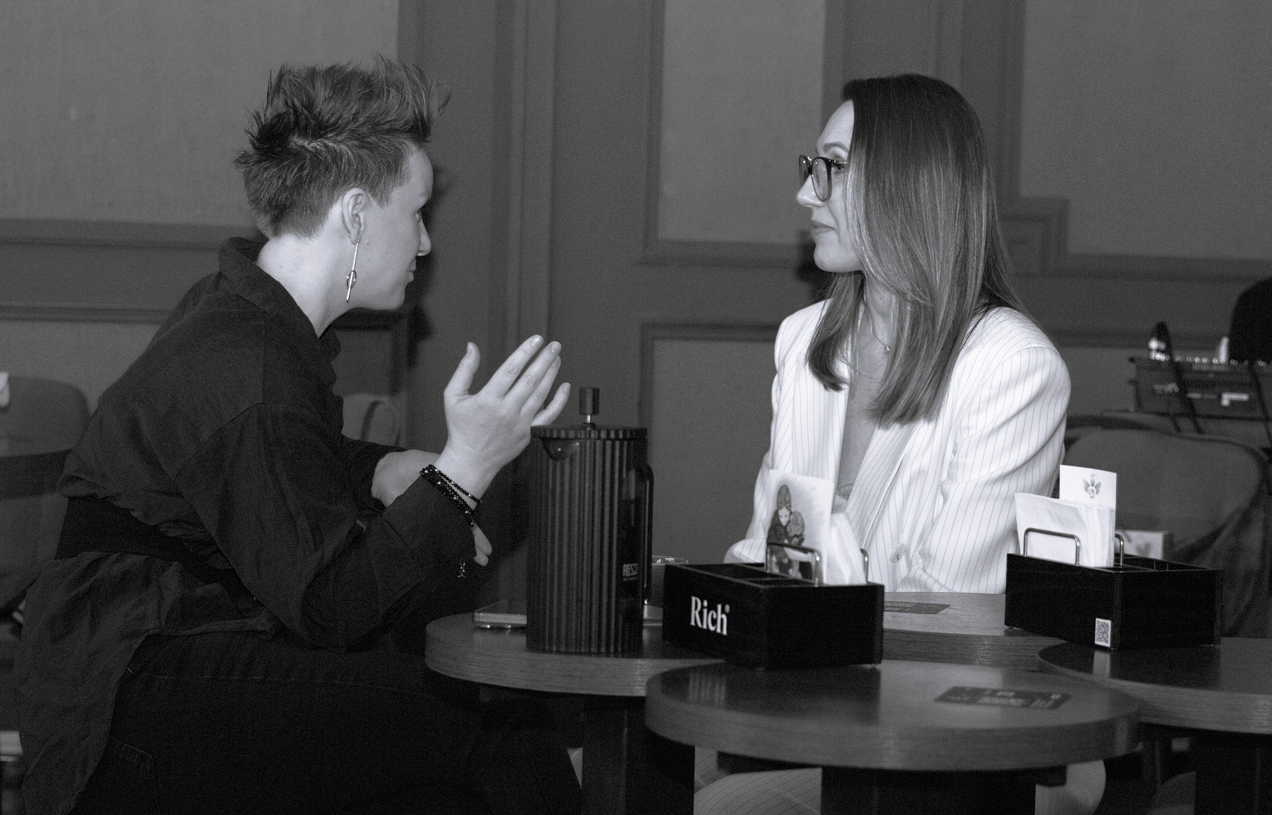 Своя Компания Открытие. Свадебный, студийный и репортажный фотограф в городе Москва