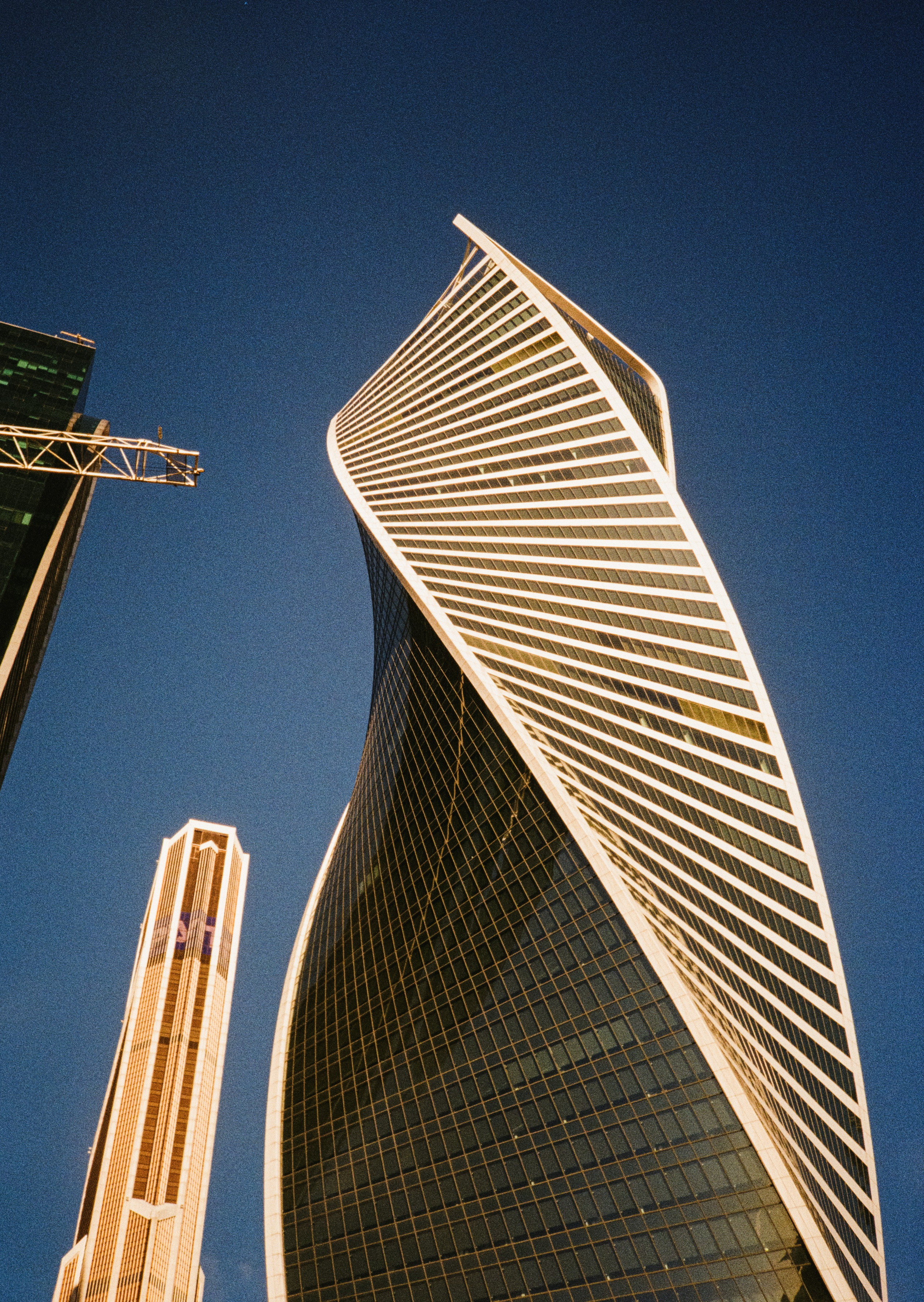 Москва Сити — 19 января 2025 года / Konica Big Mini (black) / Fujifilm C200