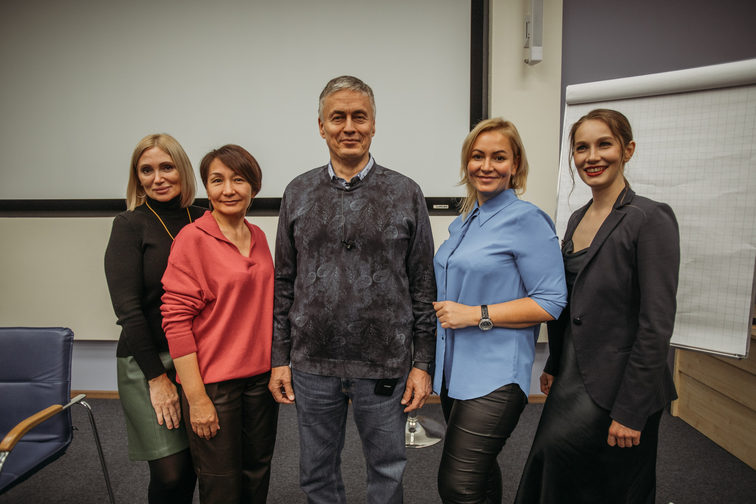 Тренинг по НЛП технологиям Михаила Пелехатого. Венера Гайн. Репортажный фотограф  Тюмень. Обучение фотографии с 0