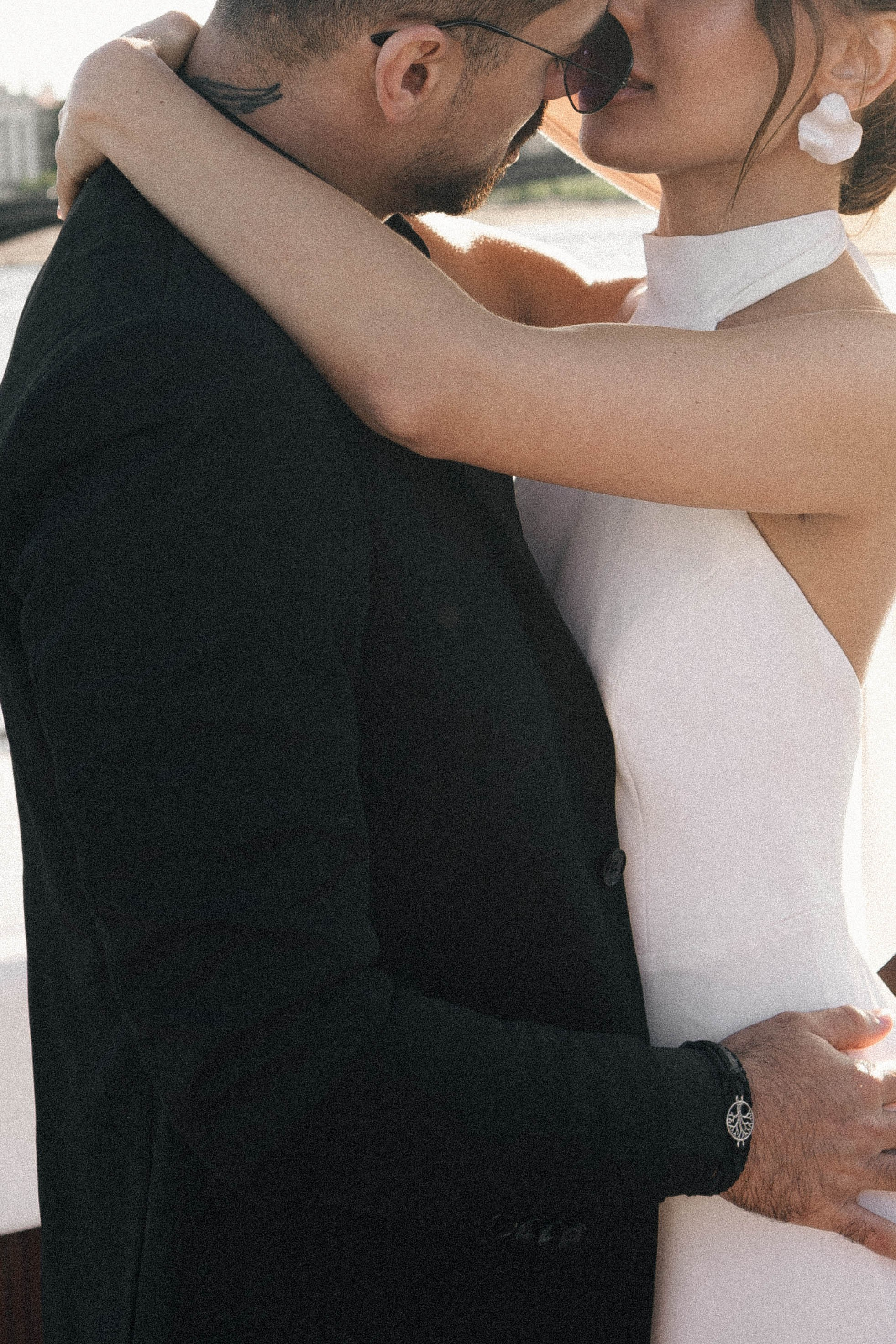 СВАДЕНБНАЯ СЬЕМКА НА КАТЕРЕ ПО КАНАЛАМ САНКТ-ПЕТЕРБУРГА И В АКВАТОРИИ НЕВЫ. Профессиональный фотограф, Санкт-Петербург — Виктория Богомолова