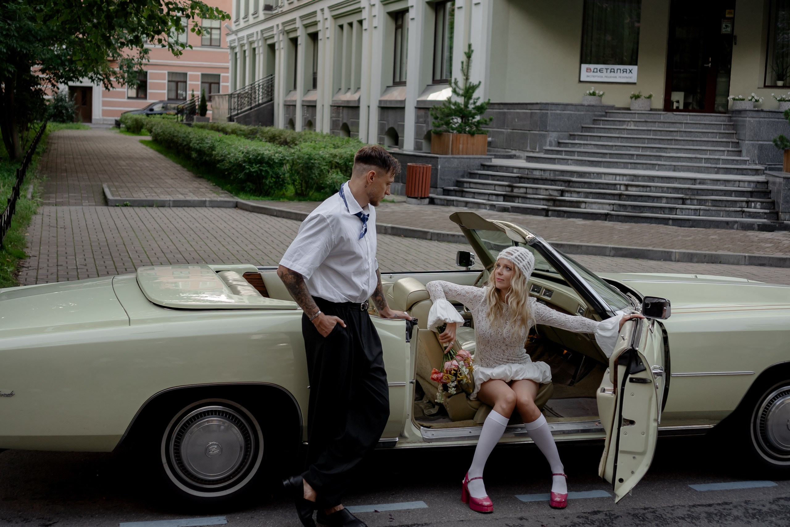 СВАДЕБНАЯ СЬЕМКА С КАБРИОЛЕТОМ В САНТК-ПЕТЕРБУРГЕ НА ПЕТРОГРАДКЕ В ОТЕЛЕ ПАНОРАМИКА. Профессиональный фотограф, Санкт-Петербург — Виктория Богомолова