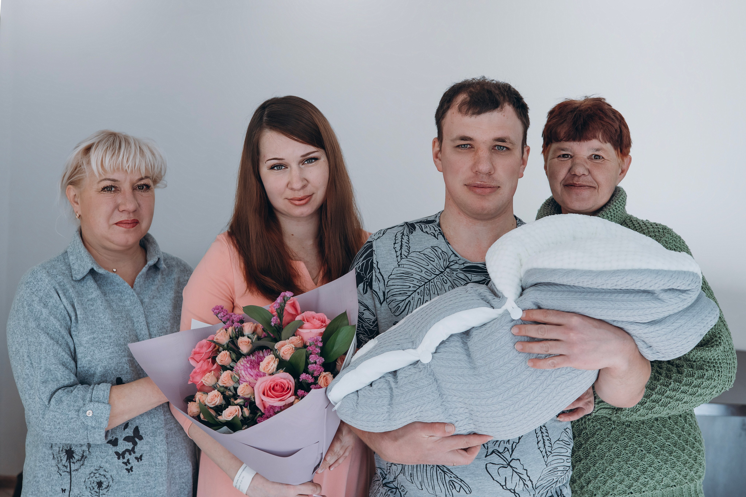 Встреча из 3 роддома. Фотограф Newborn, семейный фотограф во Владивостоке Ольга Казакова
