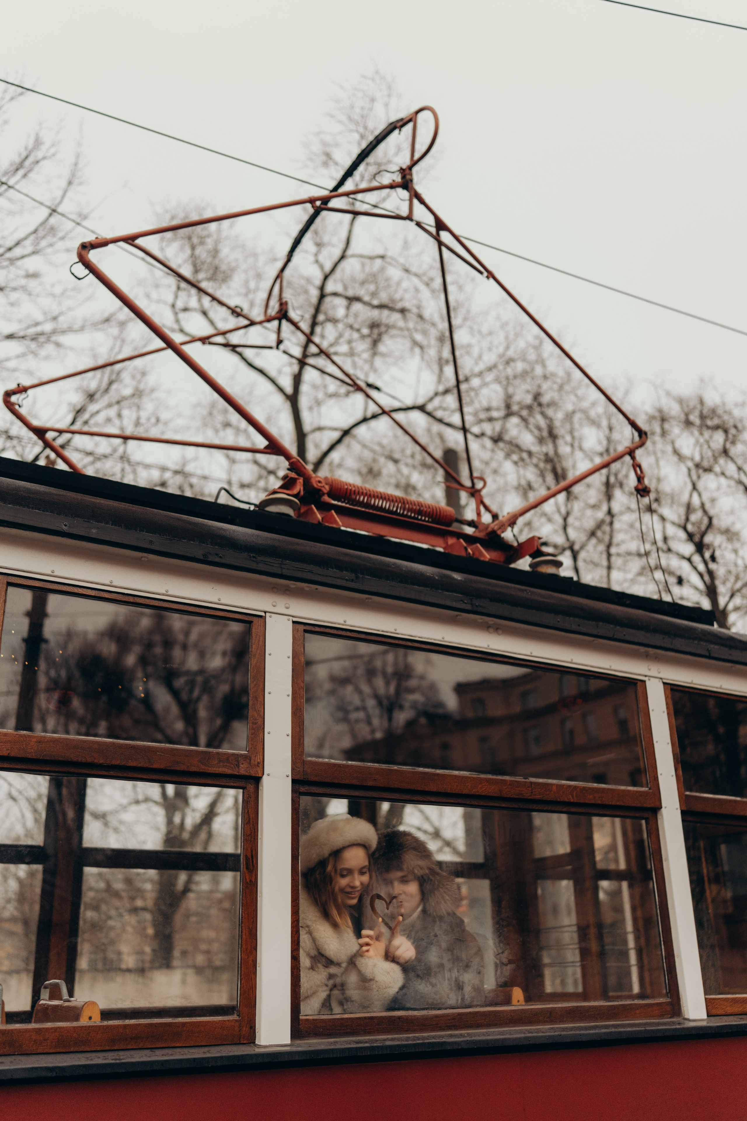 Иван и Анастасия. Hmliber — фотограф и контент-креатор из Петербурга