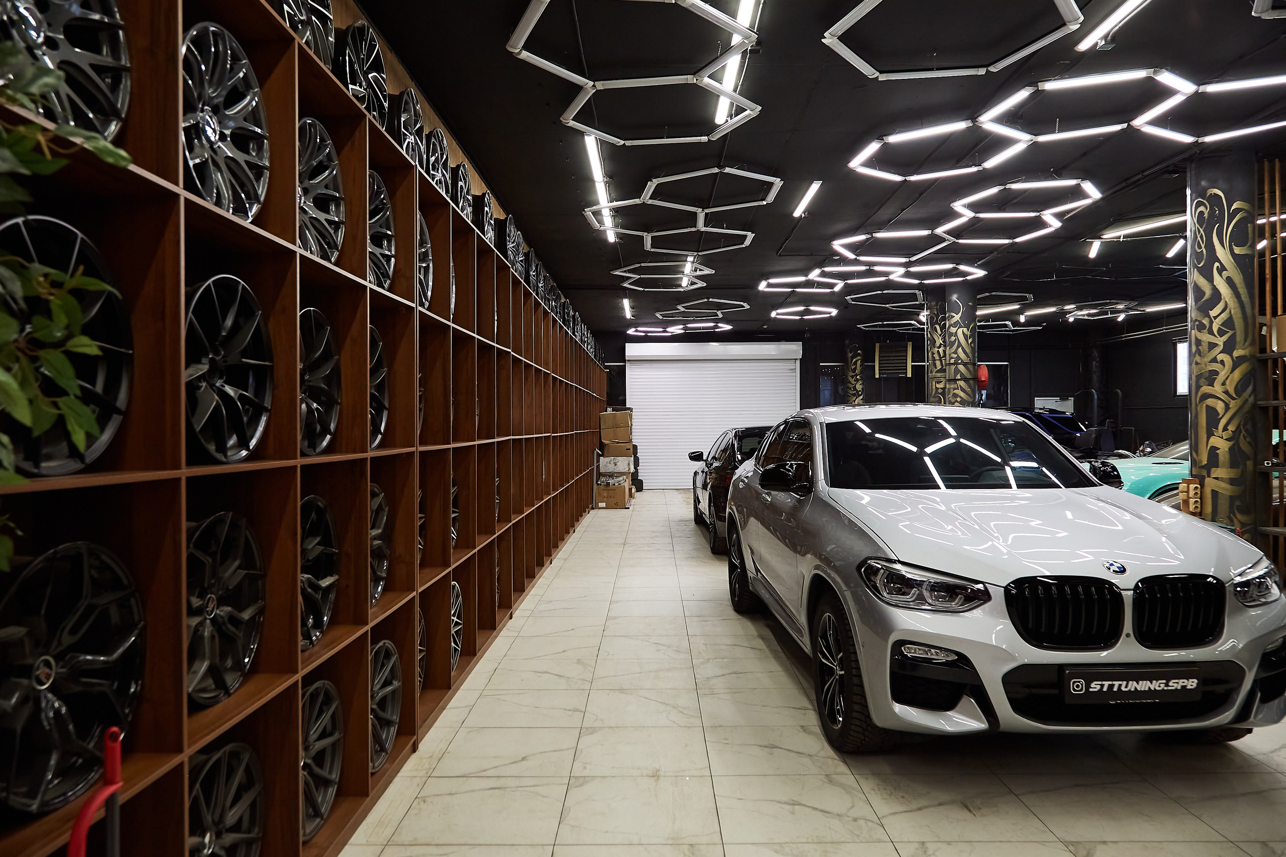 Тюнинг-ателье St.Tuning. Фотограф Анастасия Леонтьева Санкт-Петербург