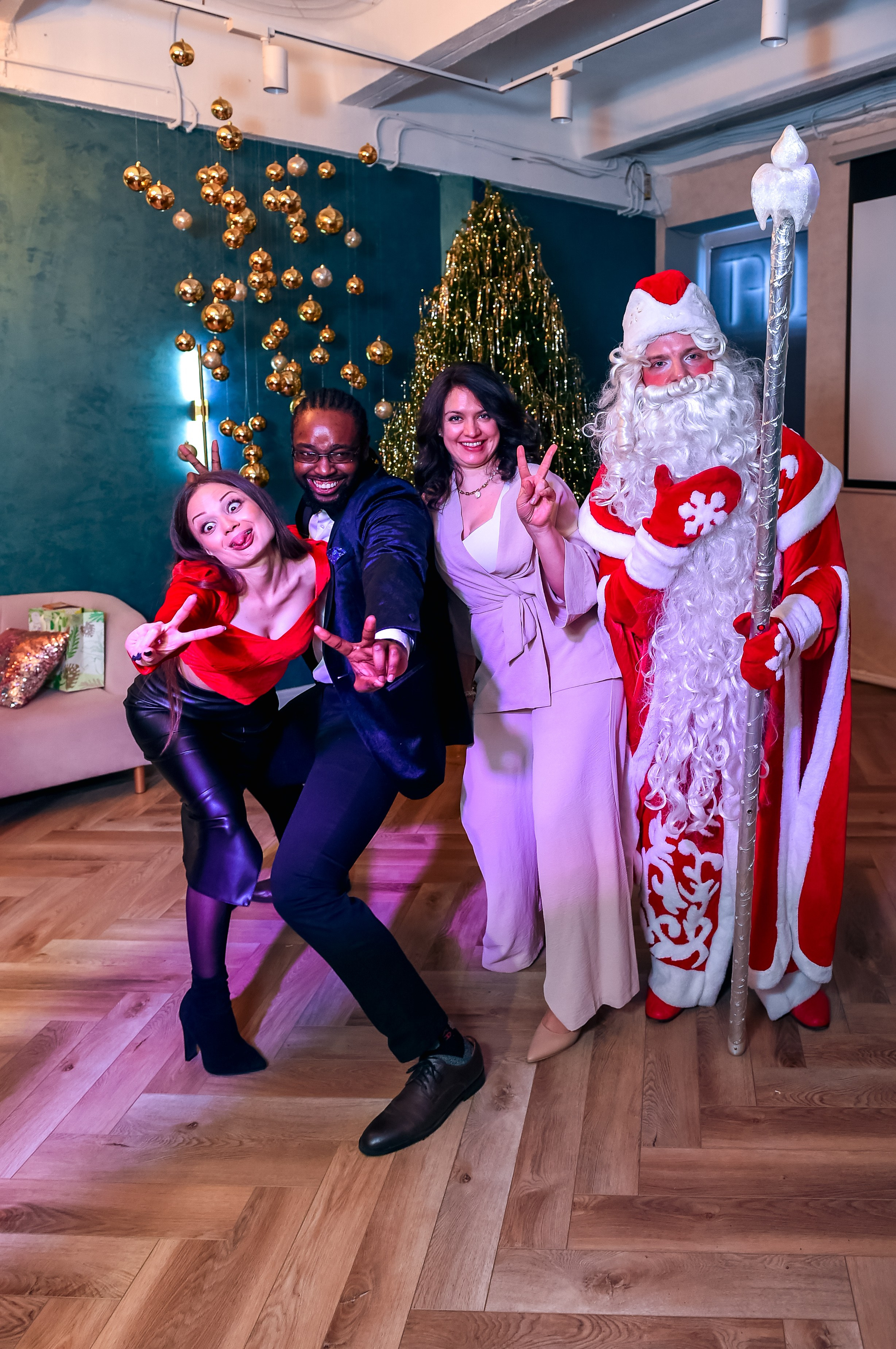 Репортажный фотограф на Новогодний корпоратив. Фотосессии в Москве, женский и семейный фотограф Юлия Михайленко