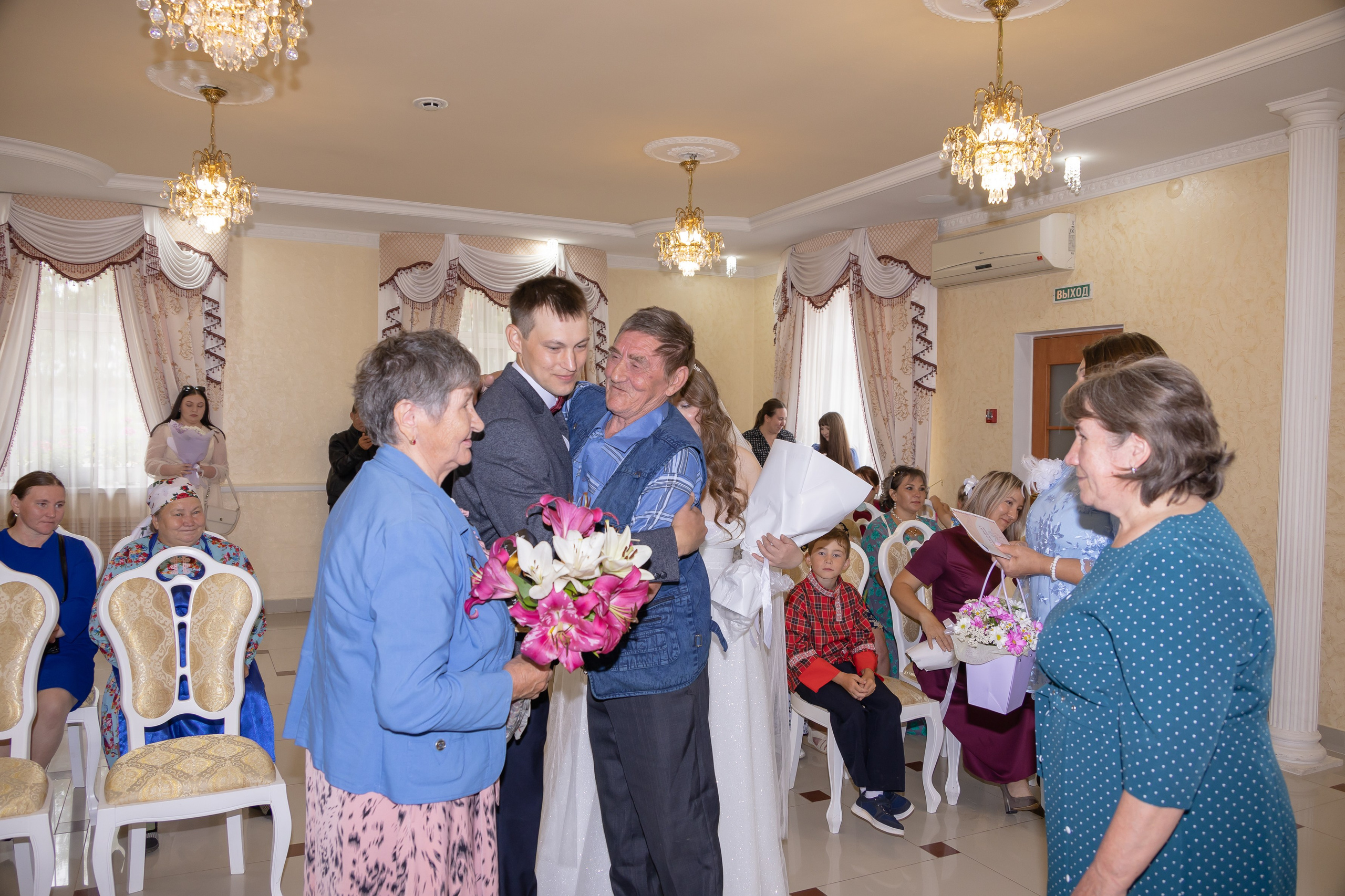 Свадебная съемка регистрации в ЗАГСе г. Можга