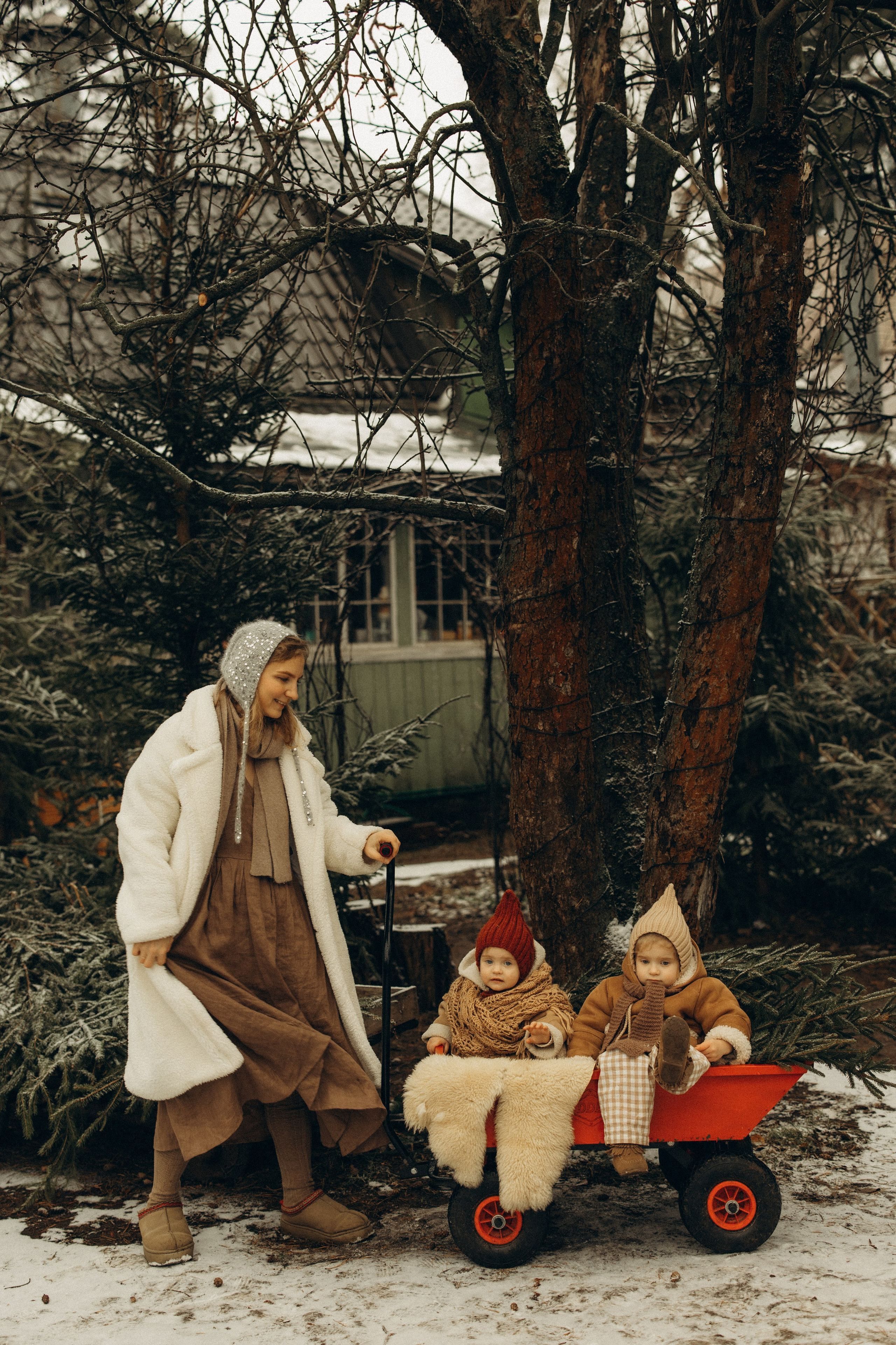 Ира, Дуня, Агуся, Маша. Семейный фотограф Оля Гладченко