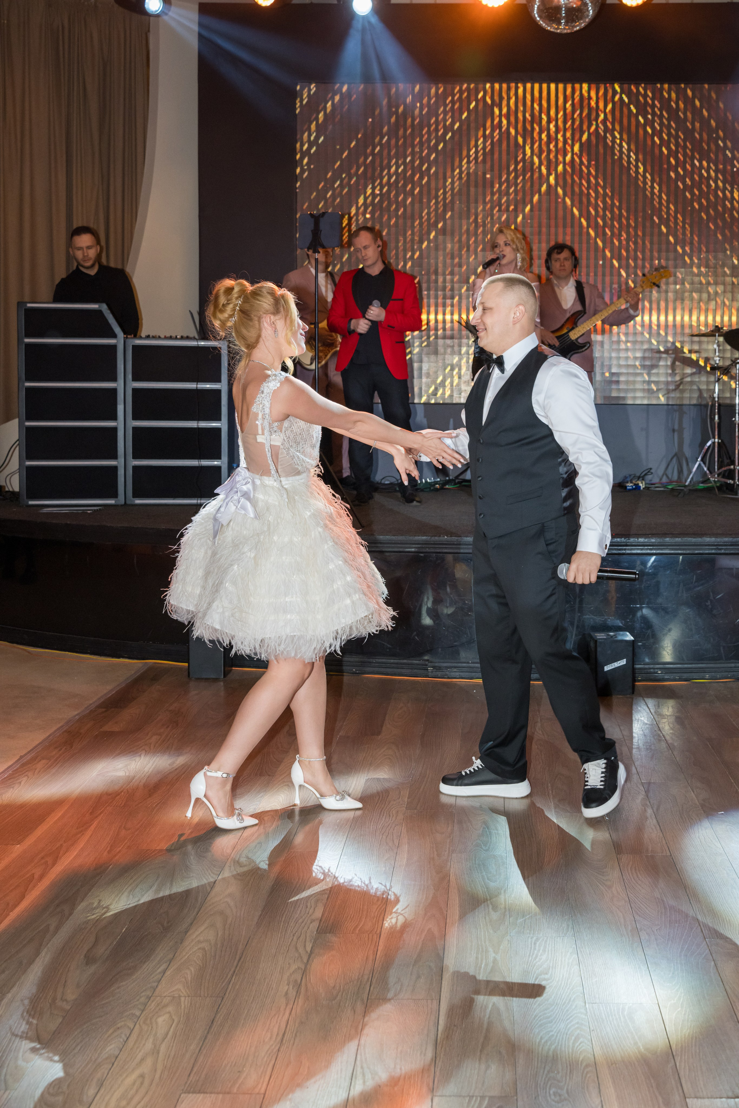 Виктор & Кристина. Семейный и контент фотограф в Москве Alira