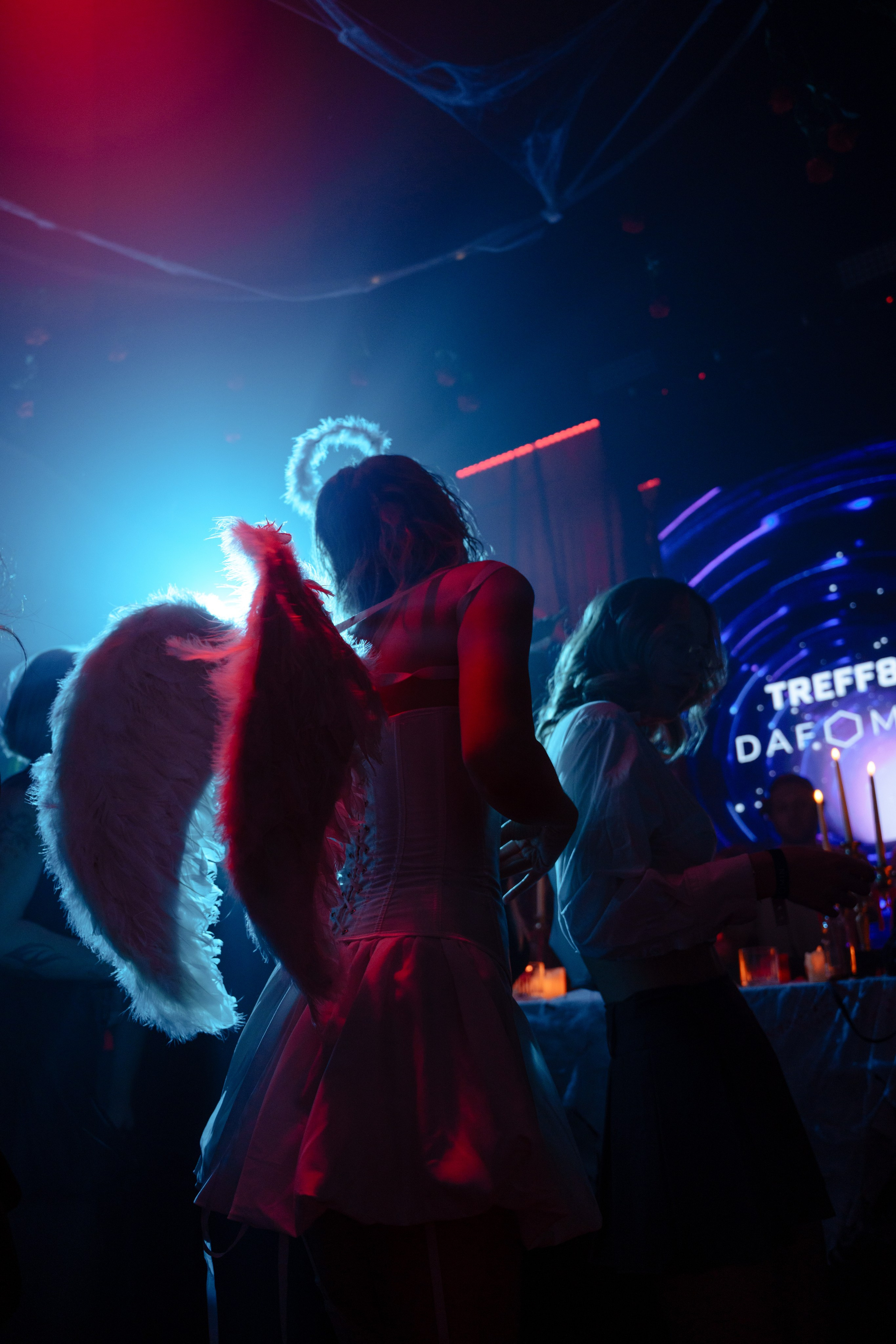 Фотограф на вечеринку с инфлюенсерами. Репортажный фотограф Москва Сергей Дружинин